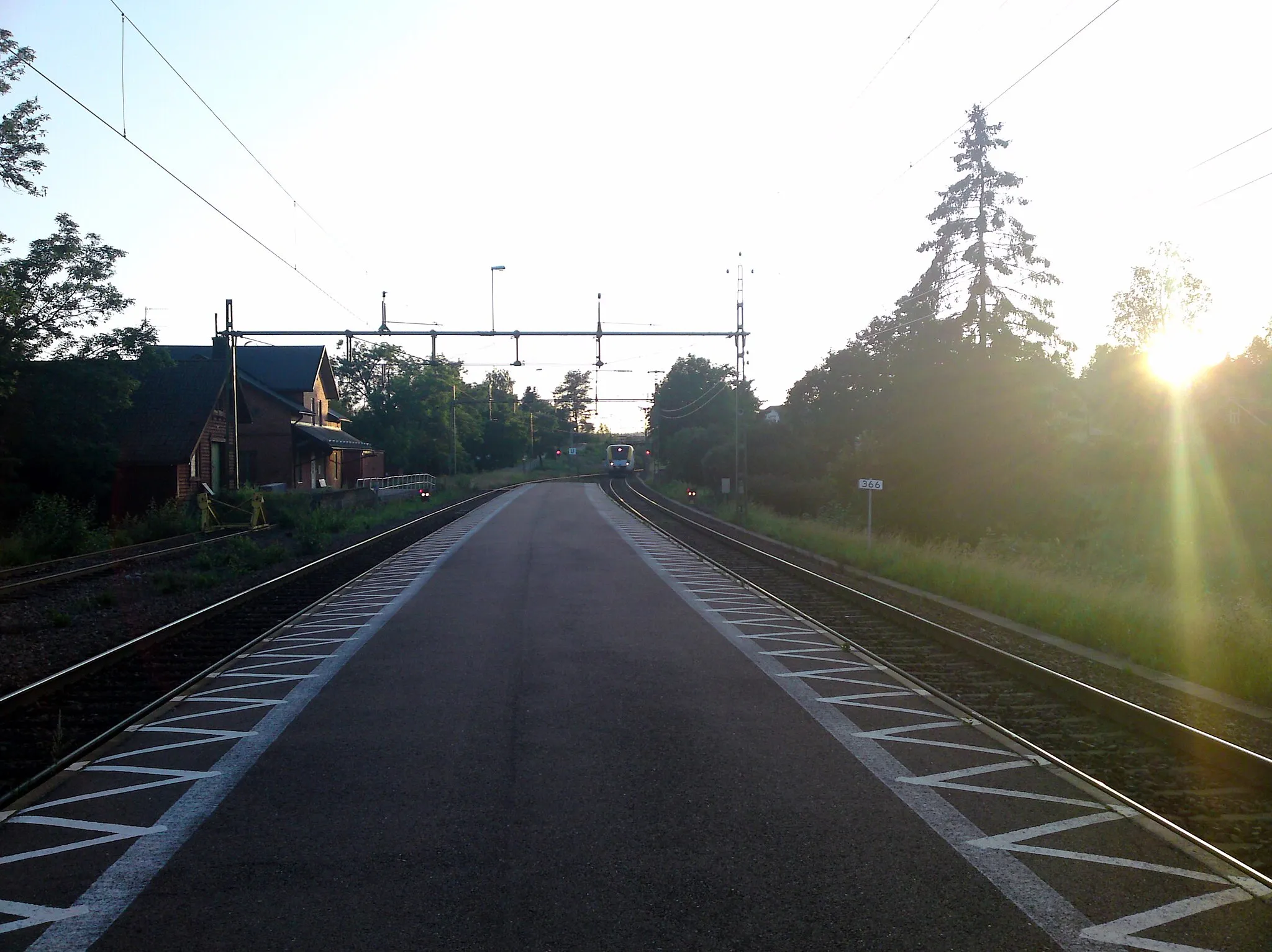 Photo showing: Ett Regina anländer på Högboda järnvägsstation