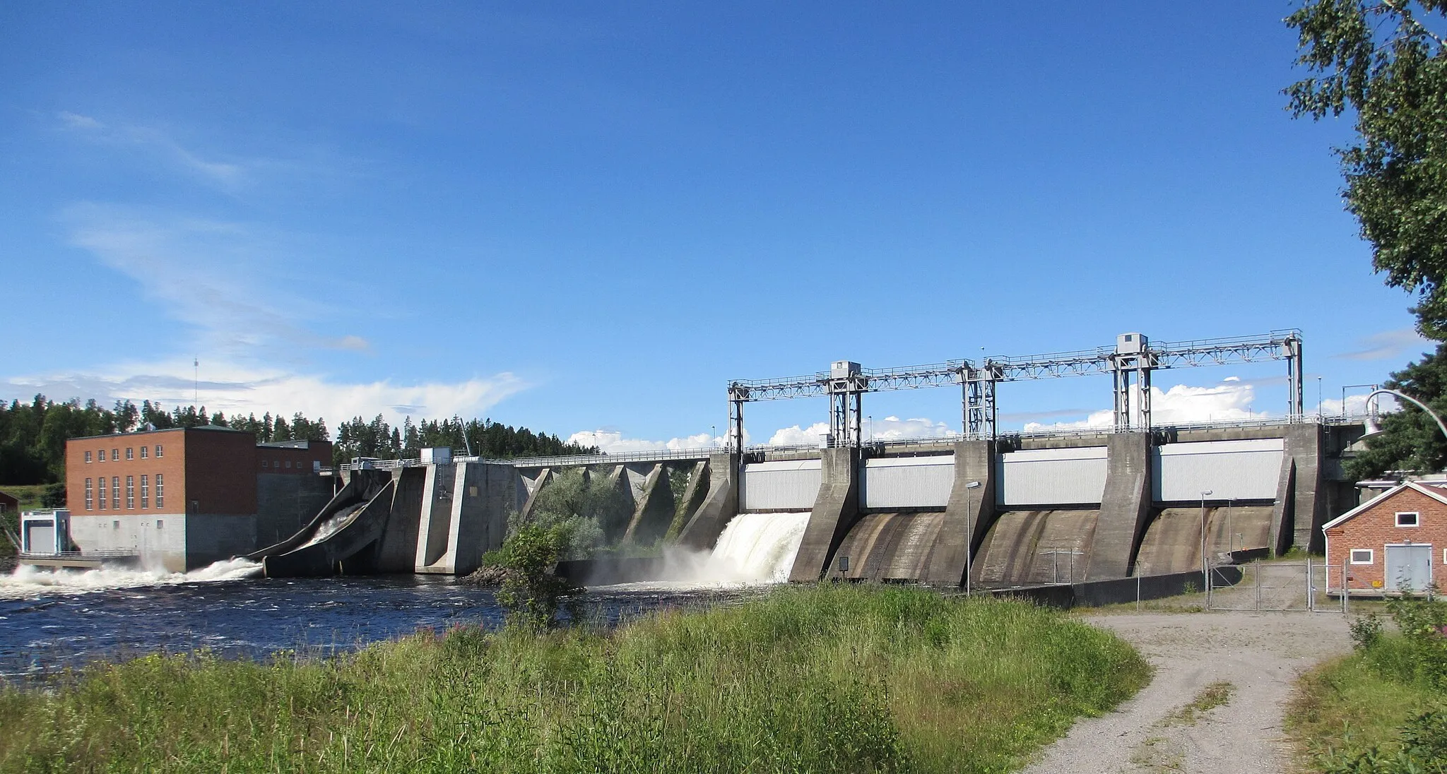 Photo showing: Vattenkraftverk vid Ljusne tillhörande Fortum