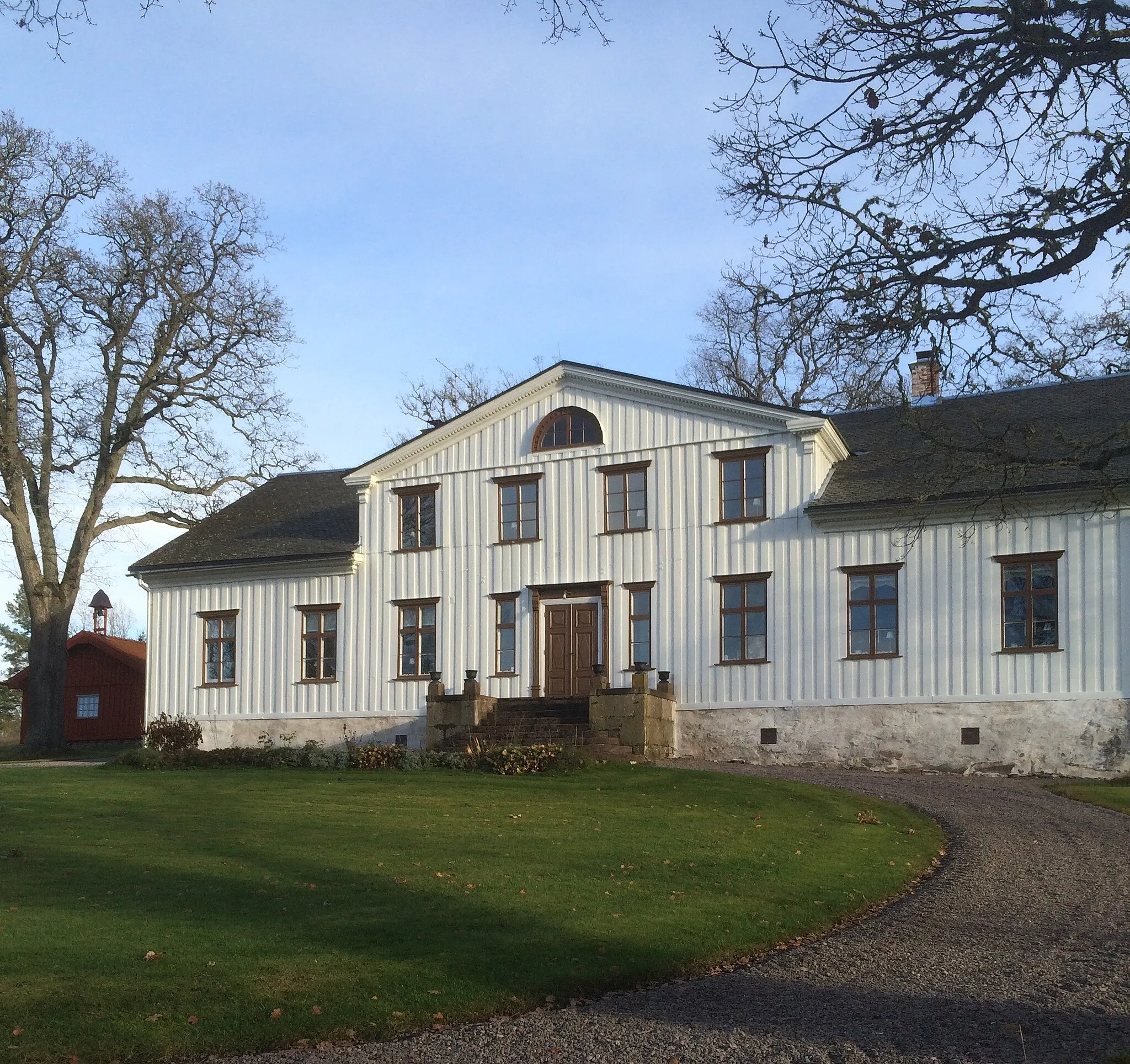 Photo showing: Mangårdsbyggnad Gunneruds gård