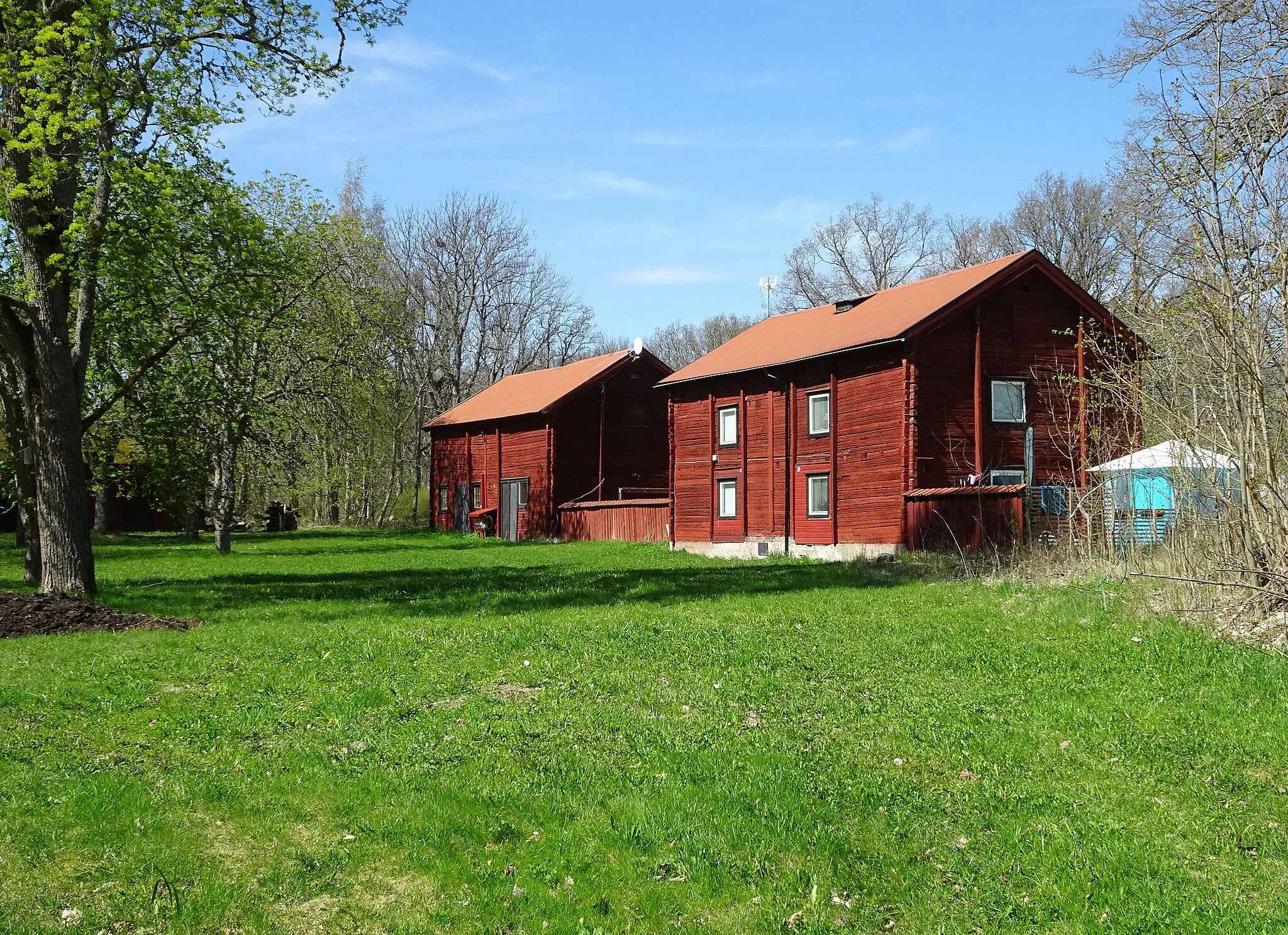 Photo showing: Näsbyholms säteri, ekonomibyggnader