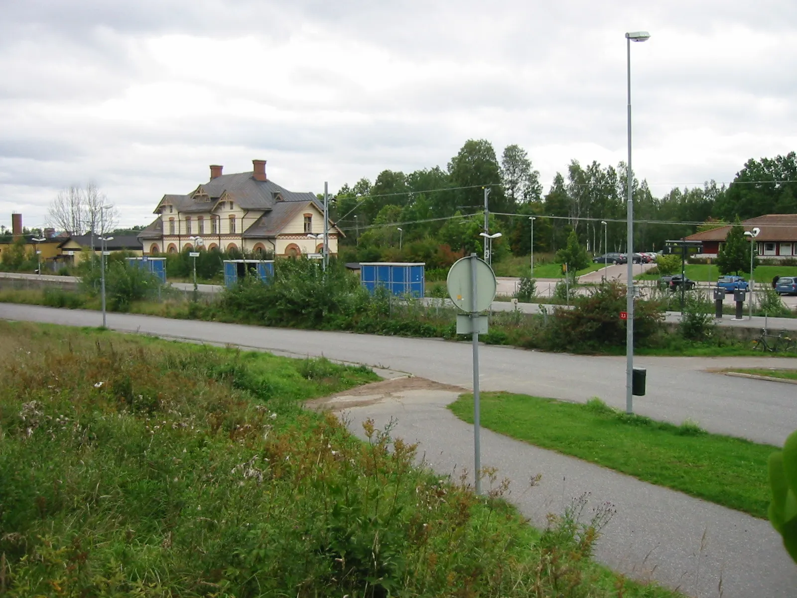 Photo showing: View of Hallstahammar railway station.