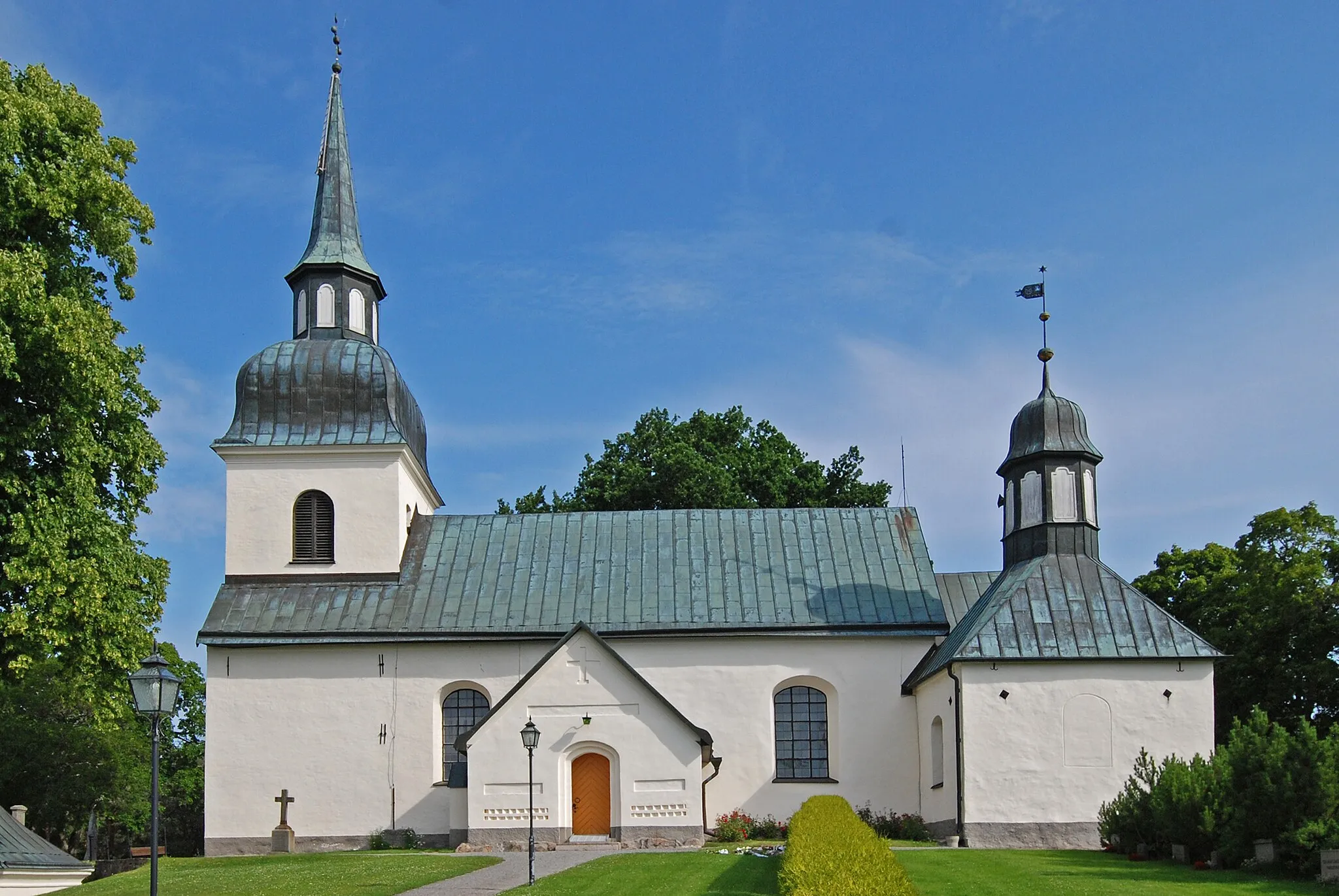 Photo showing: Husby-Rekarne kyrka