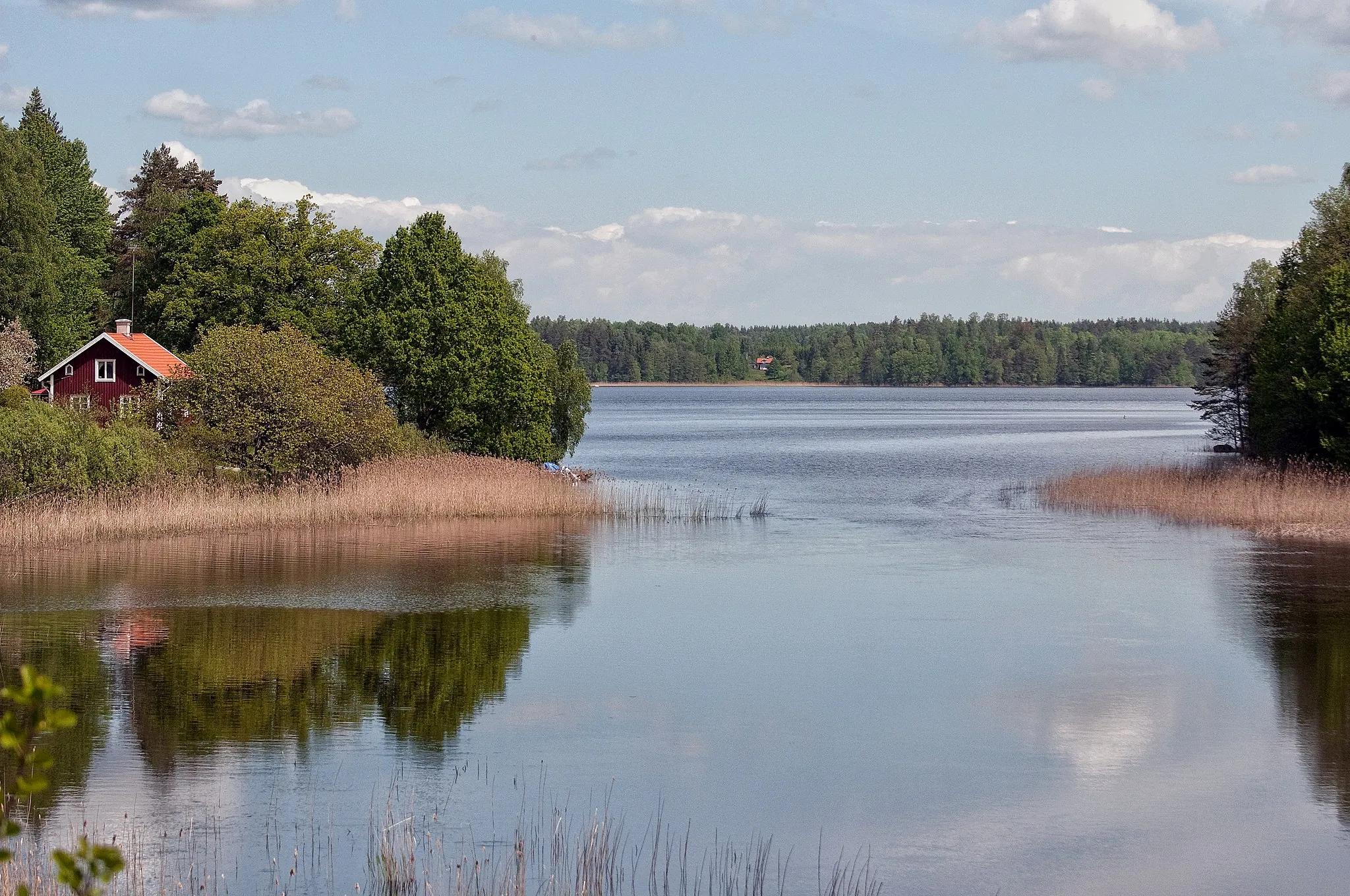 Photo showing: Lake Långhalsen at Mälsundet