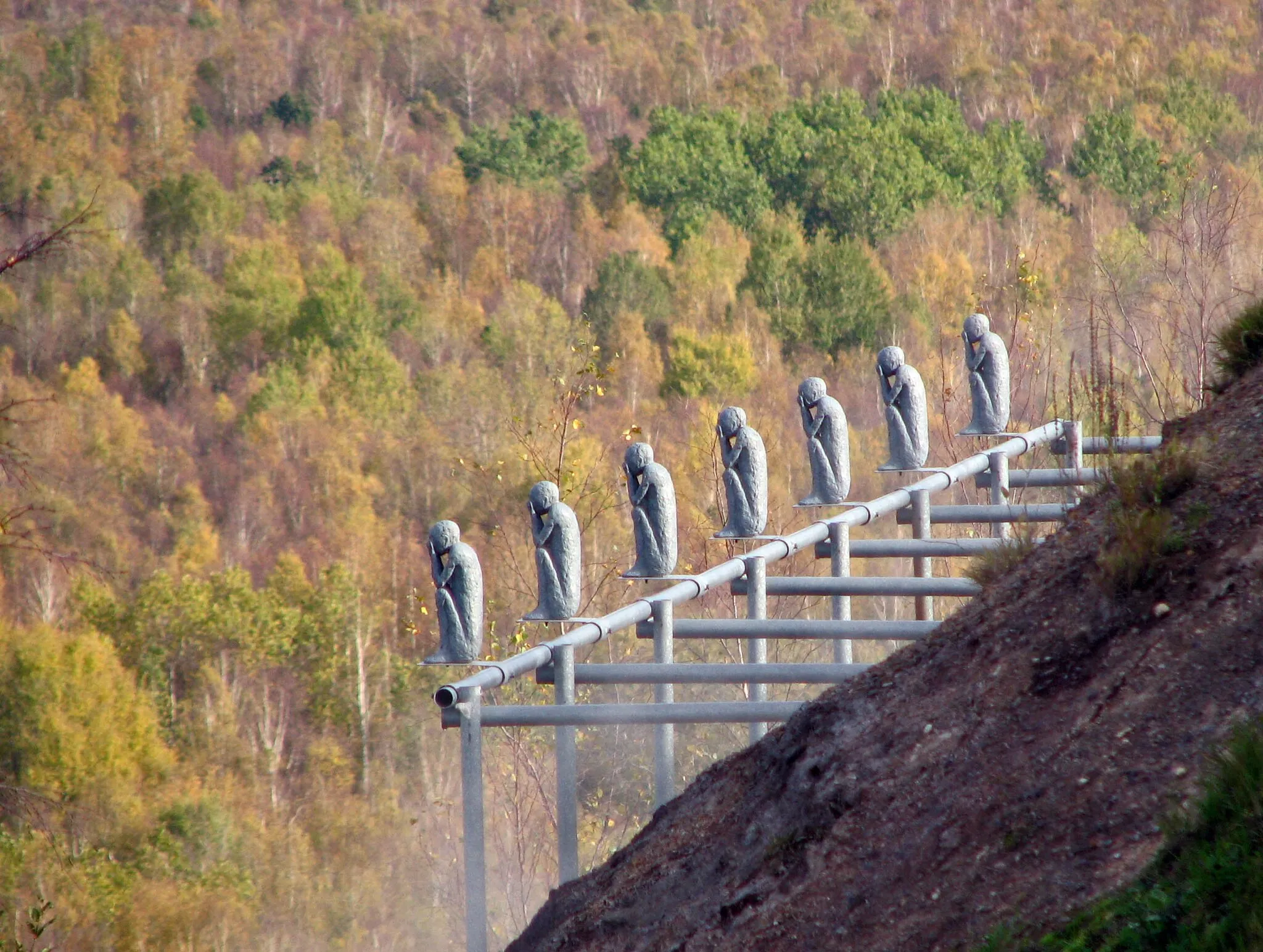 Photo showing: It is not clear whether freedom of panorama applies to this image.
This is a depiction of a building or work of art in Sweden. The depicted work is believed to be protected by copyright. According to Article 24 of the Swedish copyright act, "Works of art may be depicted if they are permanently placed on or at a public place outdoors" and "Buildings may be freely depicted." It has been widely accepted that this provision made distribution of depictions such as this one legal.
On 4 April 2016, however, the Supreme Court of Sweden issued a statement that the first paragraph in Article 24 does not extend to publication of works of art in online repositories, and on 6 July 2017, a lower court ruled that linking to depictions of copyrighted works of art hosted by Wikimedia (including on Commons) in a database constitutes copyright infringement. See COM:CRT/Sweden#Freedom of panorama for more information.
The second paragraph in the article, about buildings, was not evaluated in the statement or ruling.
The implications of these decisions on Commons' ability to continue to distribute this and other depictions like it are currently under analysis.

Reusing or linking to this file can have legal consequences, unless the artist has died before 1 Jan 1953, to which either {{PD-Sweden-photo}} or {{PD-old-70}} may apply. You are solely responsible for ensuring that you do not infringe the copyright belonging to someone else. See our general disclaimer for more information.