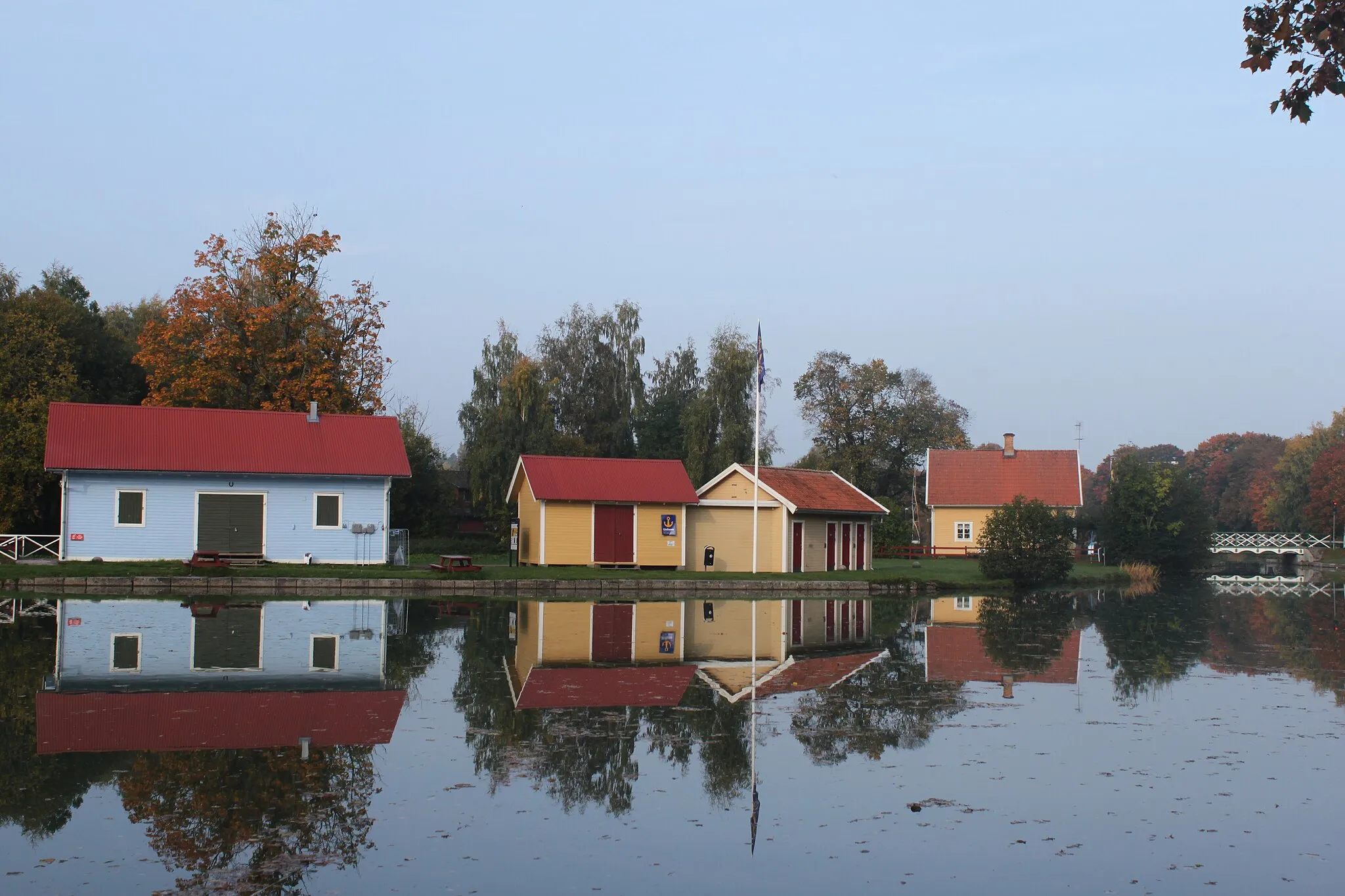 Photo showing: Gota canal, Canal harbor in Ljungsbro