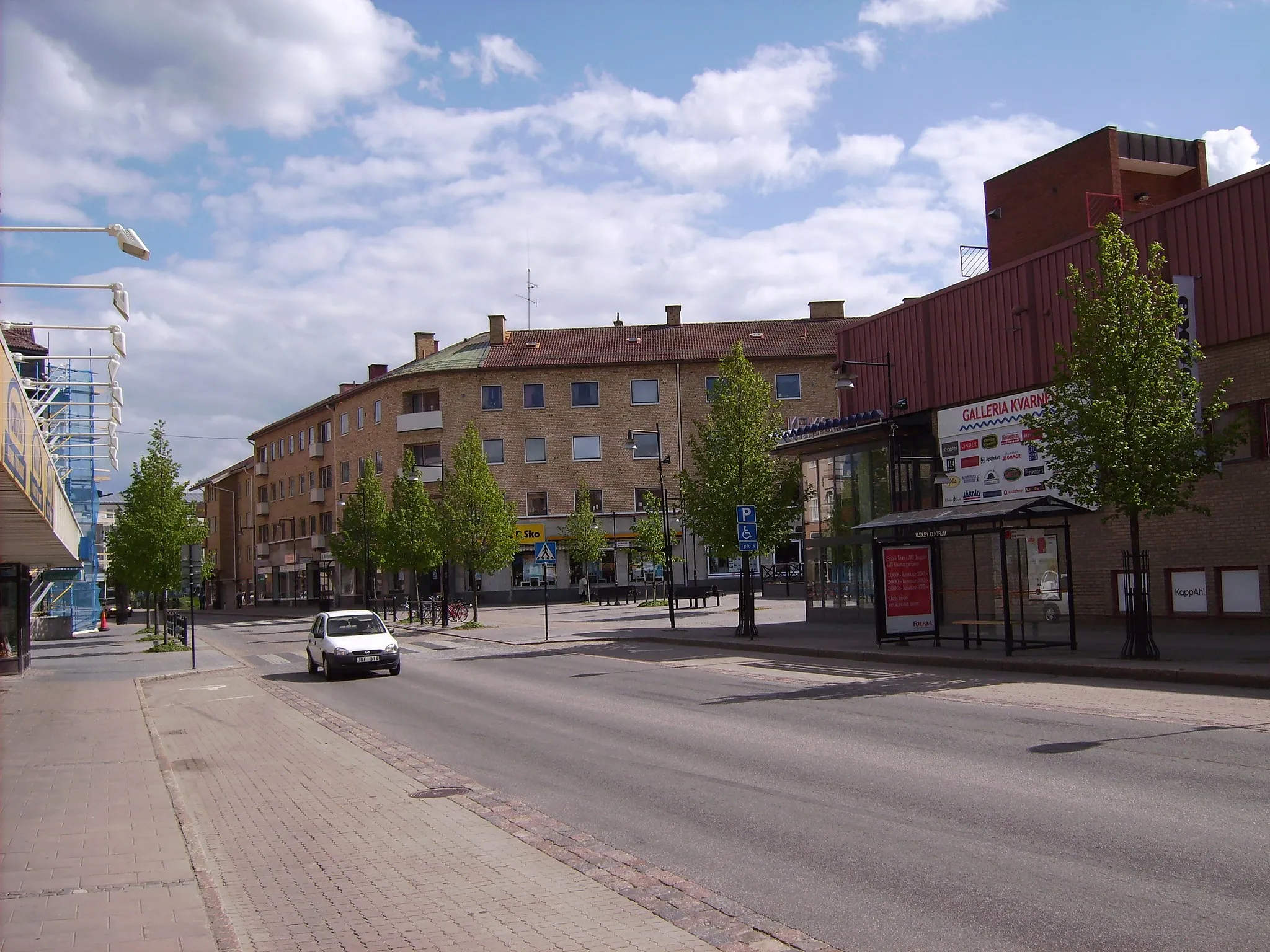 Photo showing: The main street – Kungsvägen - in Mjölby.