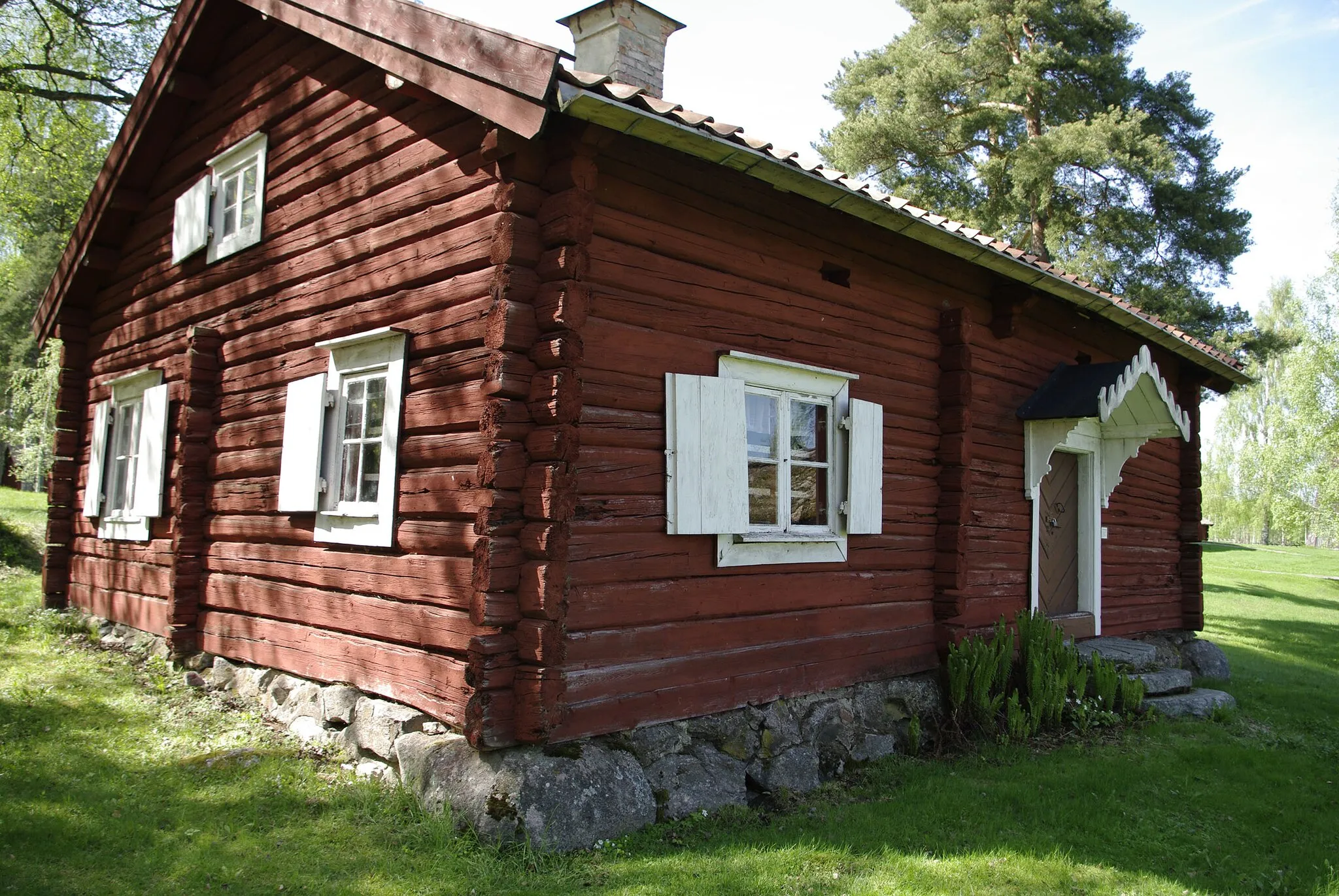 Photo showing: Old house from Regional history museum of Gällersta in Sweden.