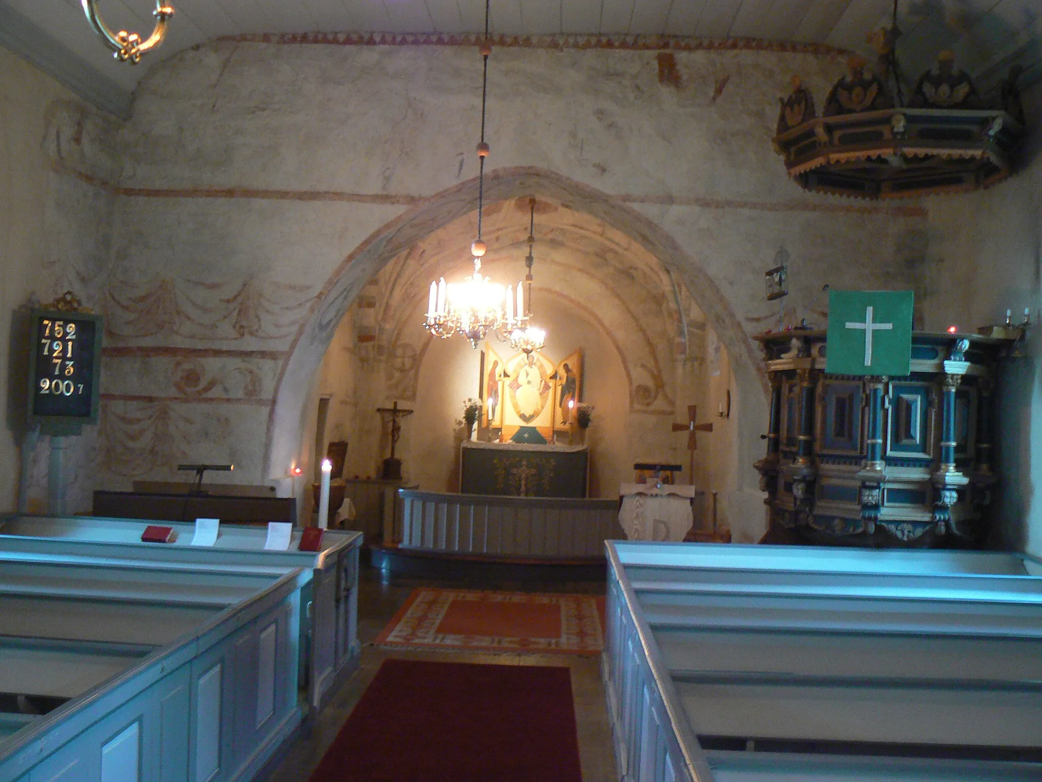 Photo showing: Interior of Björkeberg Church west of Linköping, Sweden.