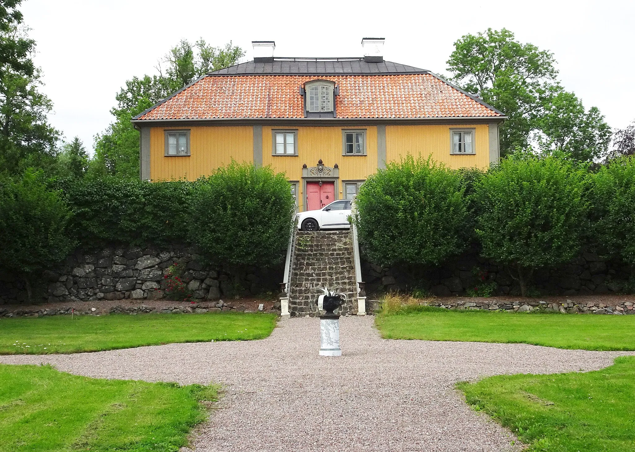 Photo showing: Länna gård