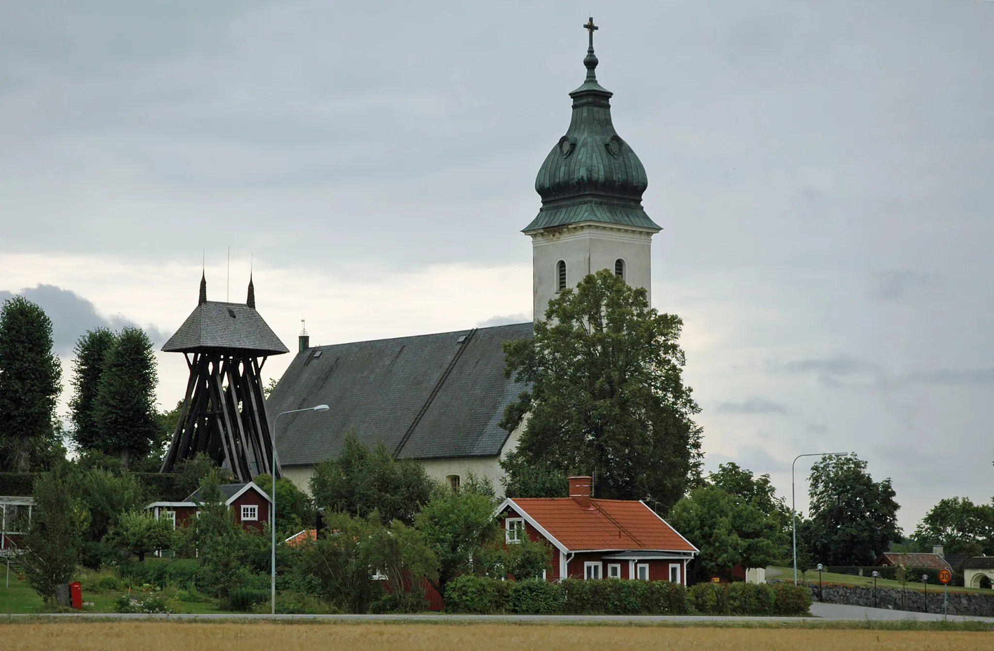 Photo showing: Bettna kyrka