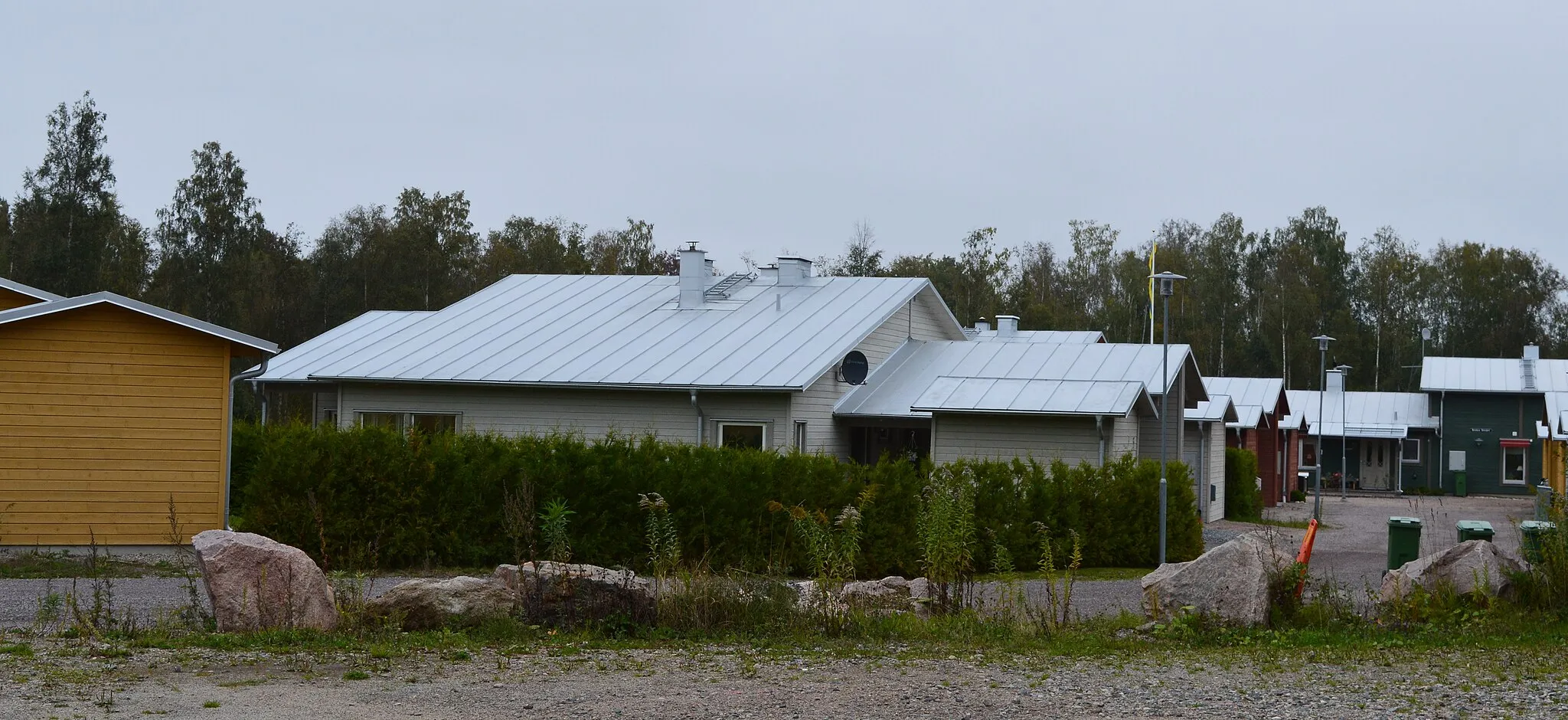 Photo showing: Nyare bebyggelse i Borsökna i Eskilstuna kommun.