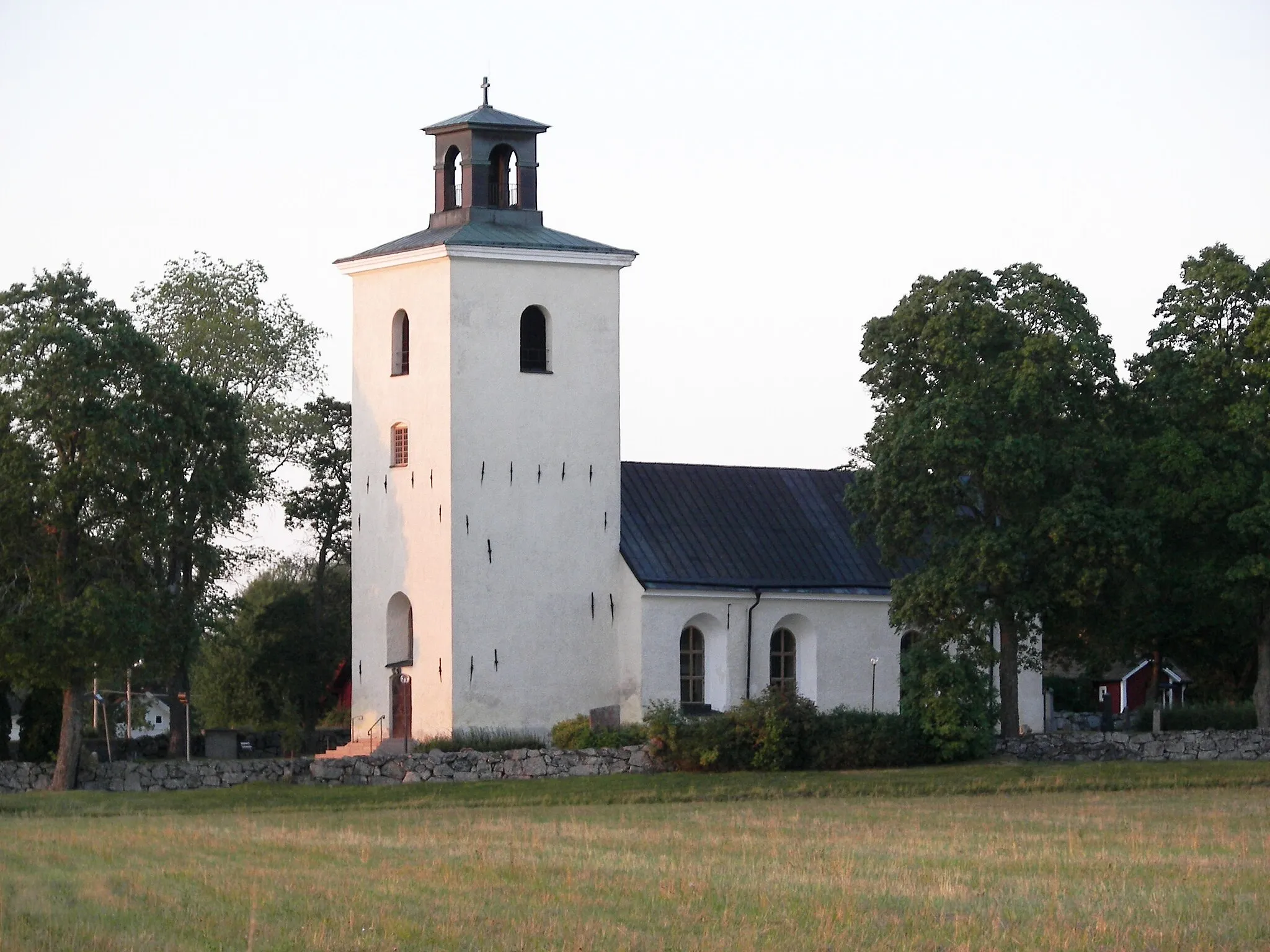 Photo showing: Tillberga church, Sweden