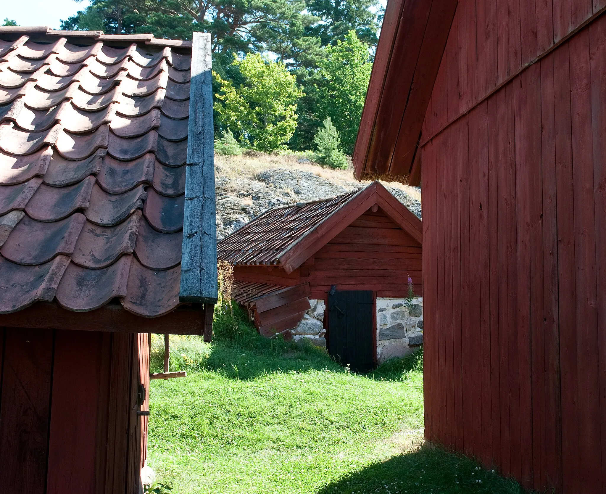 Photo showing: Långmaren museigård i Nynäs naturreservat i Södermanland.