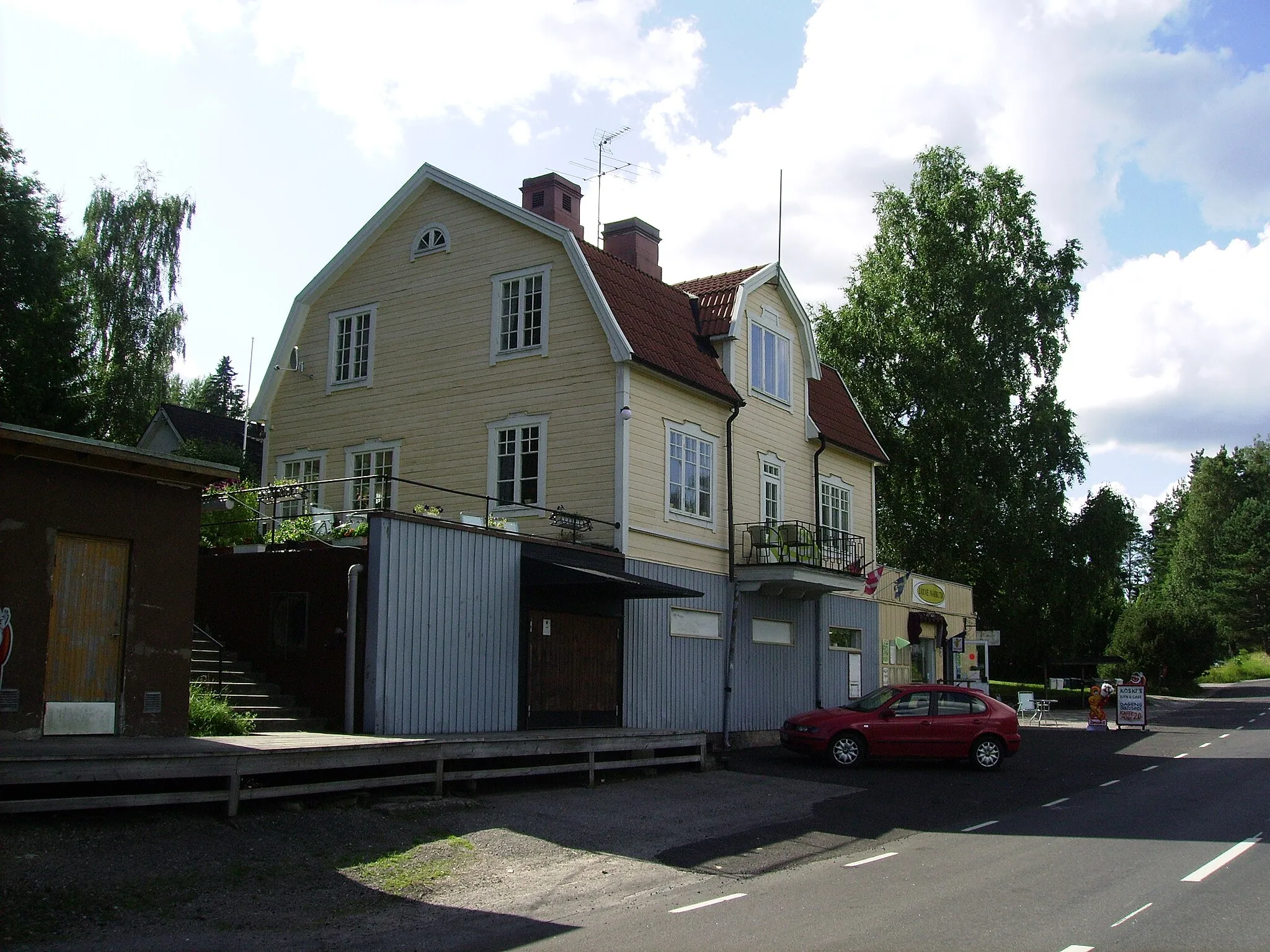 Photo showing: Picture of Laxne lanthandel in Gnesta kommun