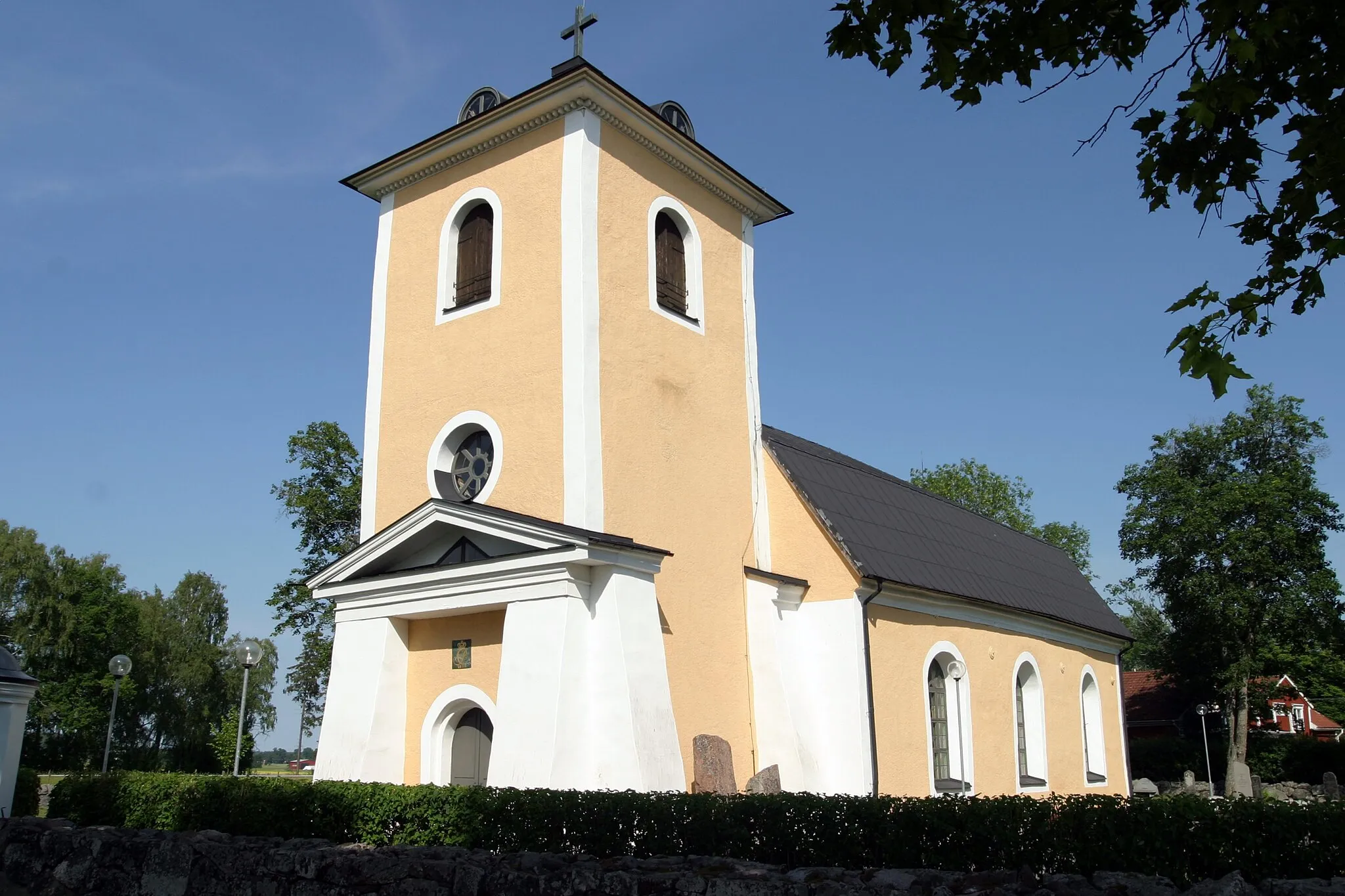 Photo showing: Åkerby kyrka