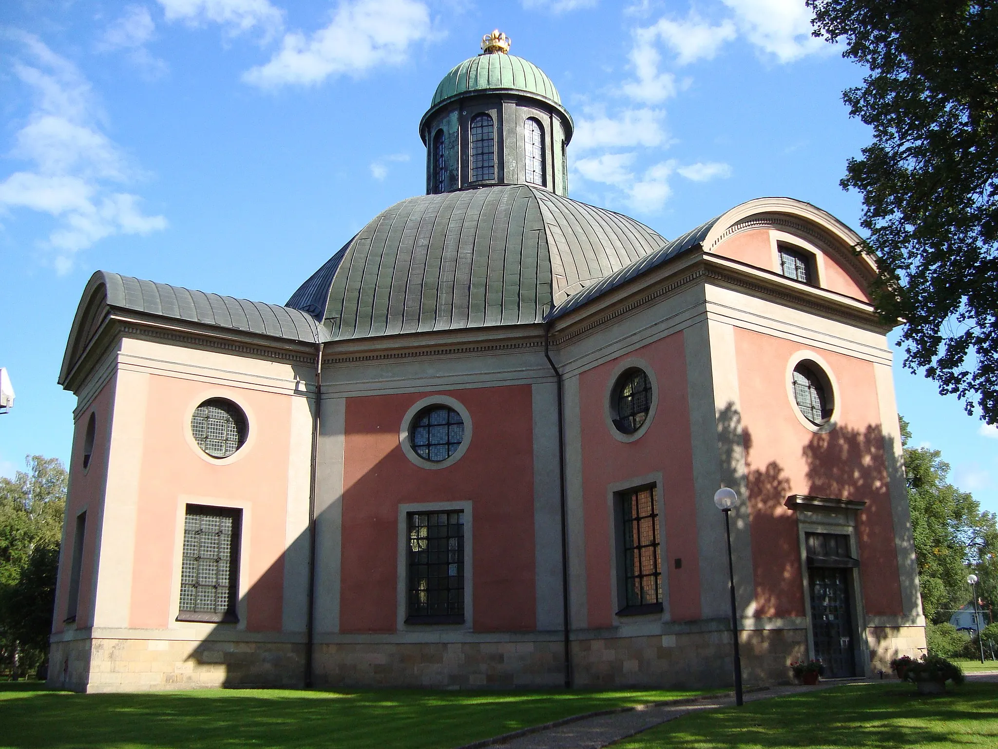 Photo showing: Church of Kung Karl (King Charles XI), Kungsör , Sweden