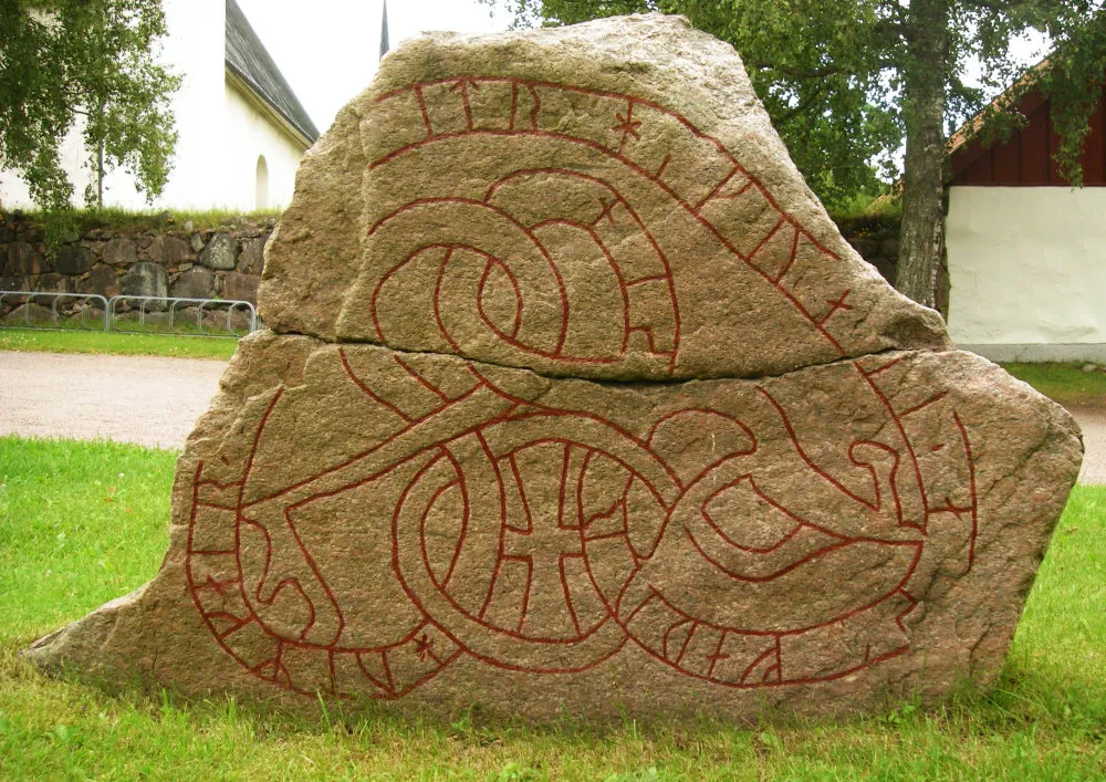 Photo showing: runic stone Upplands runinskrifter U1050