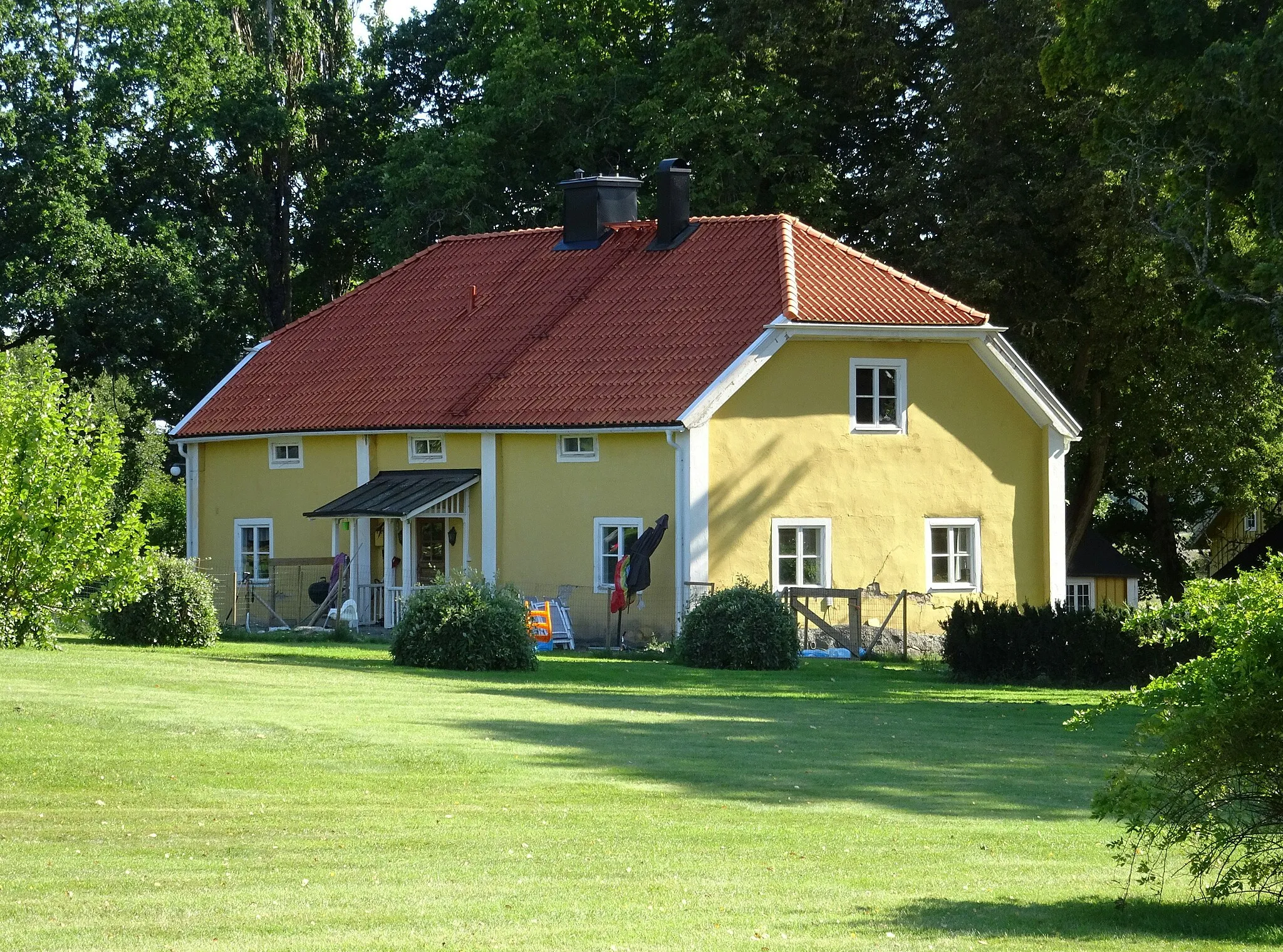 Photo showing: Abbotsnäs gård, flygelbyggnad