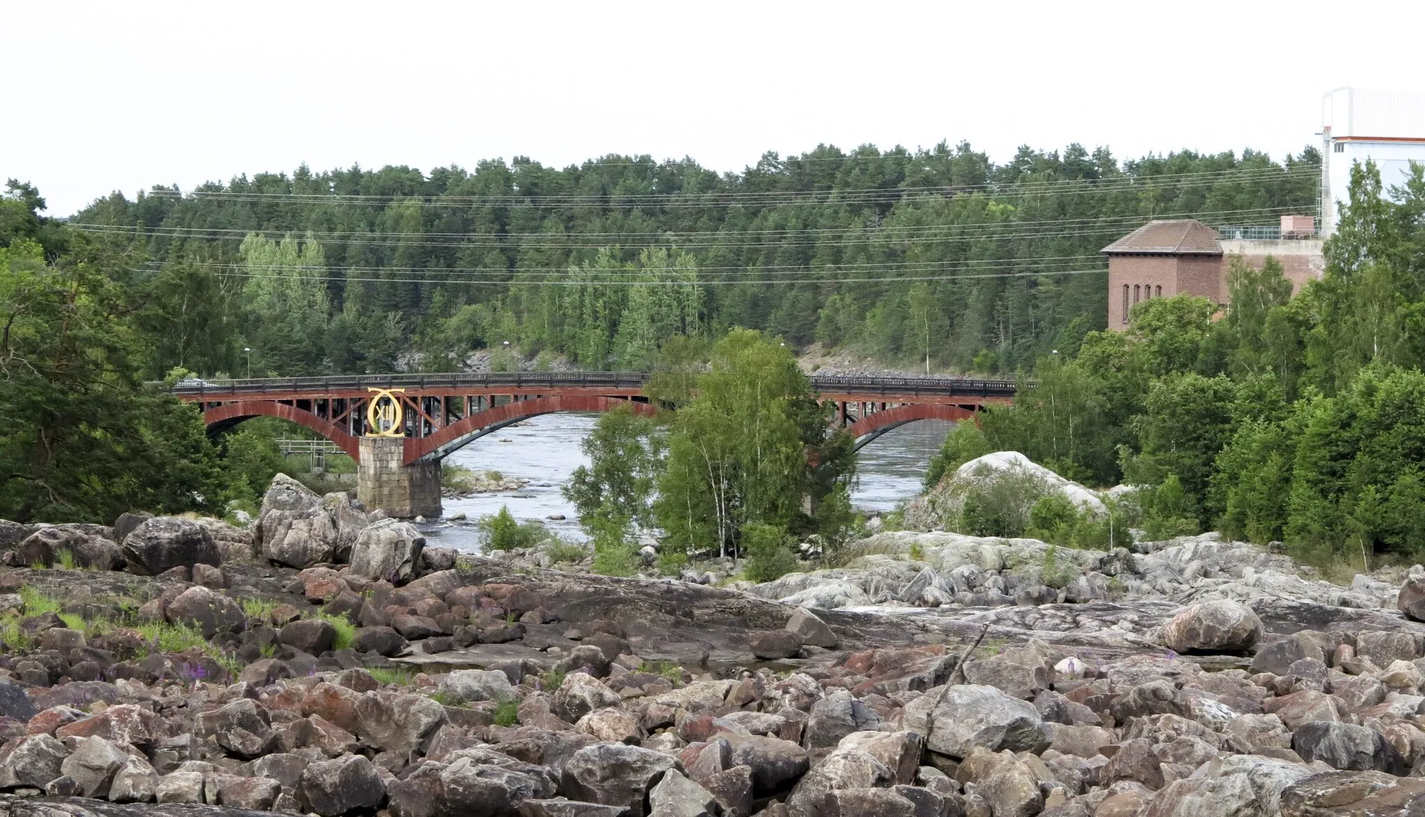 Photo showing: Älvkarleby, Carl XIII bridge. Älvkarleby, Sweden