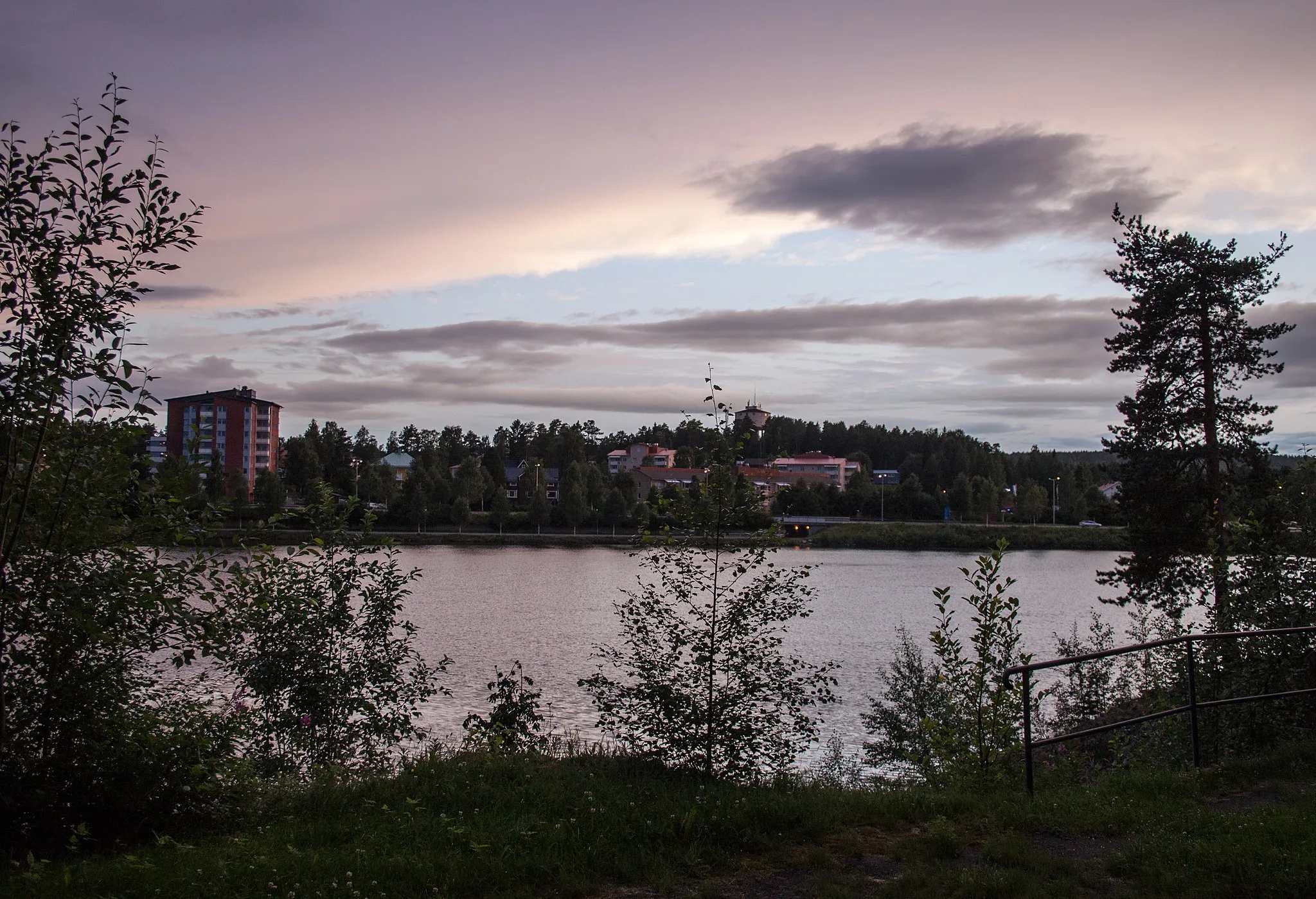 Photo showing: Ume River in Lycksele, summer night at 23.00