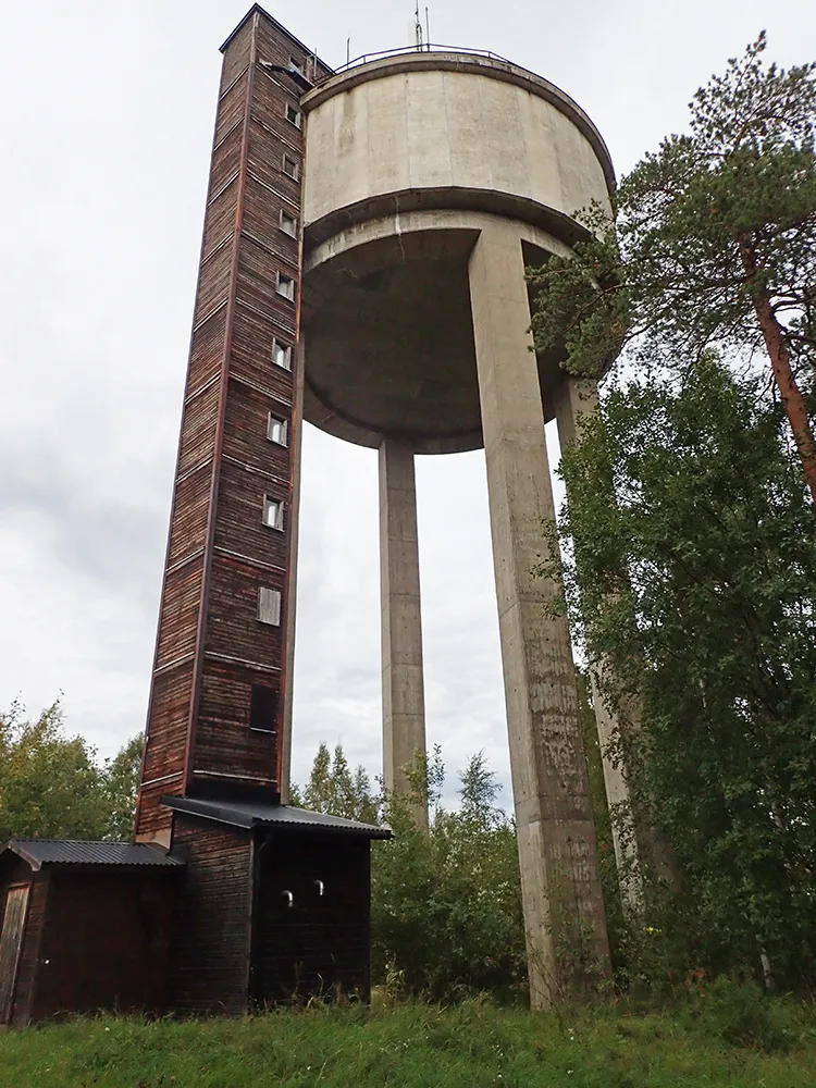 Photo showing: The water tower of Hörnefors.