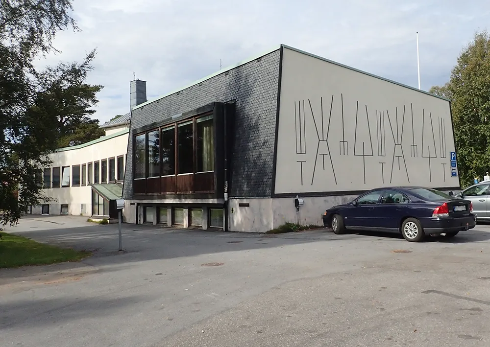 Photo showing: The old Municipality house of Hörnefors, designed by the architects Axel Grönwall and Ernst Hirsch in 1955 and inaugurated in December 1957.