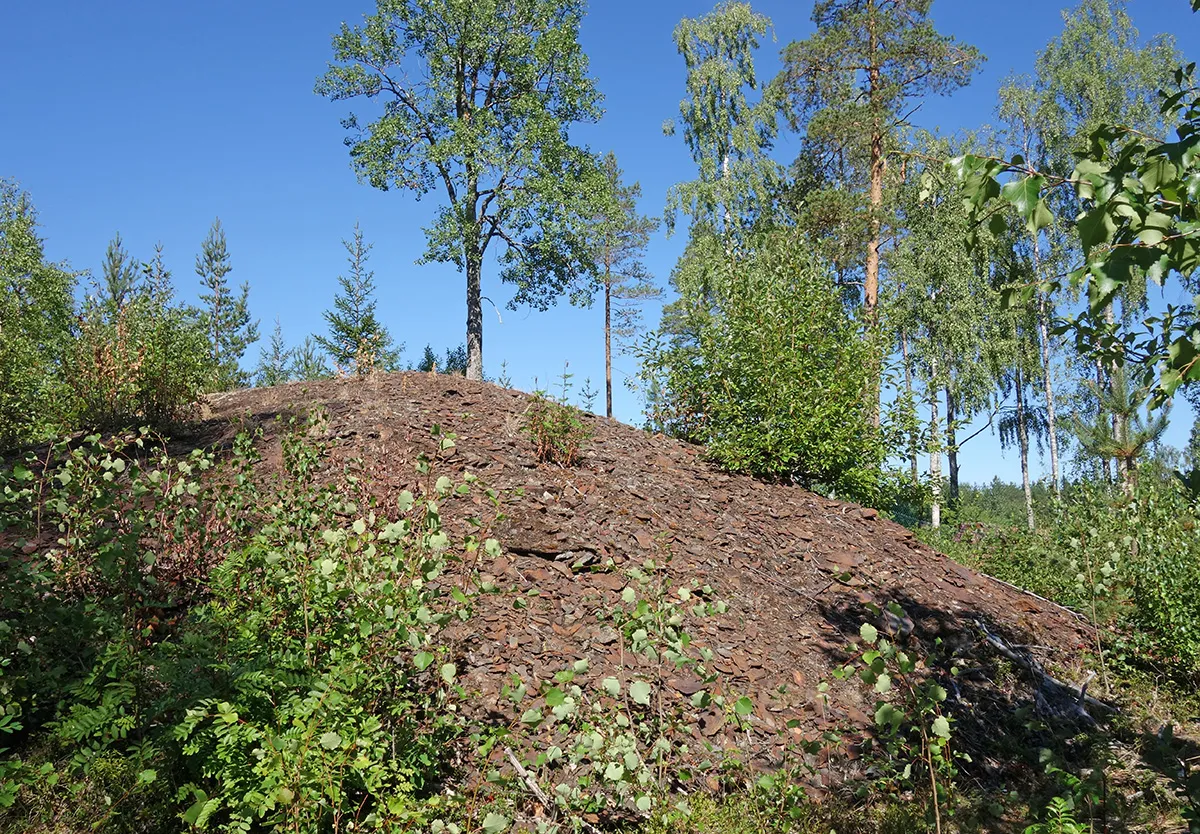 Photo showing: Remains from the iron ore extraction on Mount Gruvberget, Bygdsiljum, Västerbotten, Sweden.