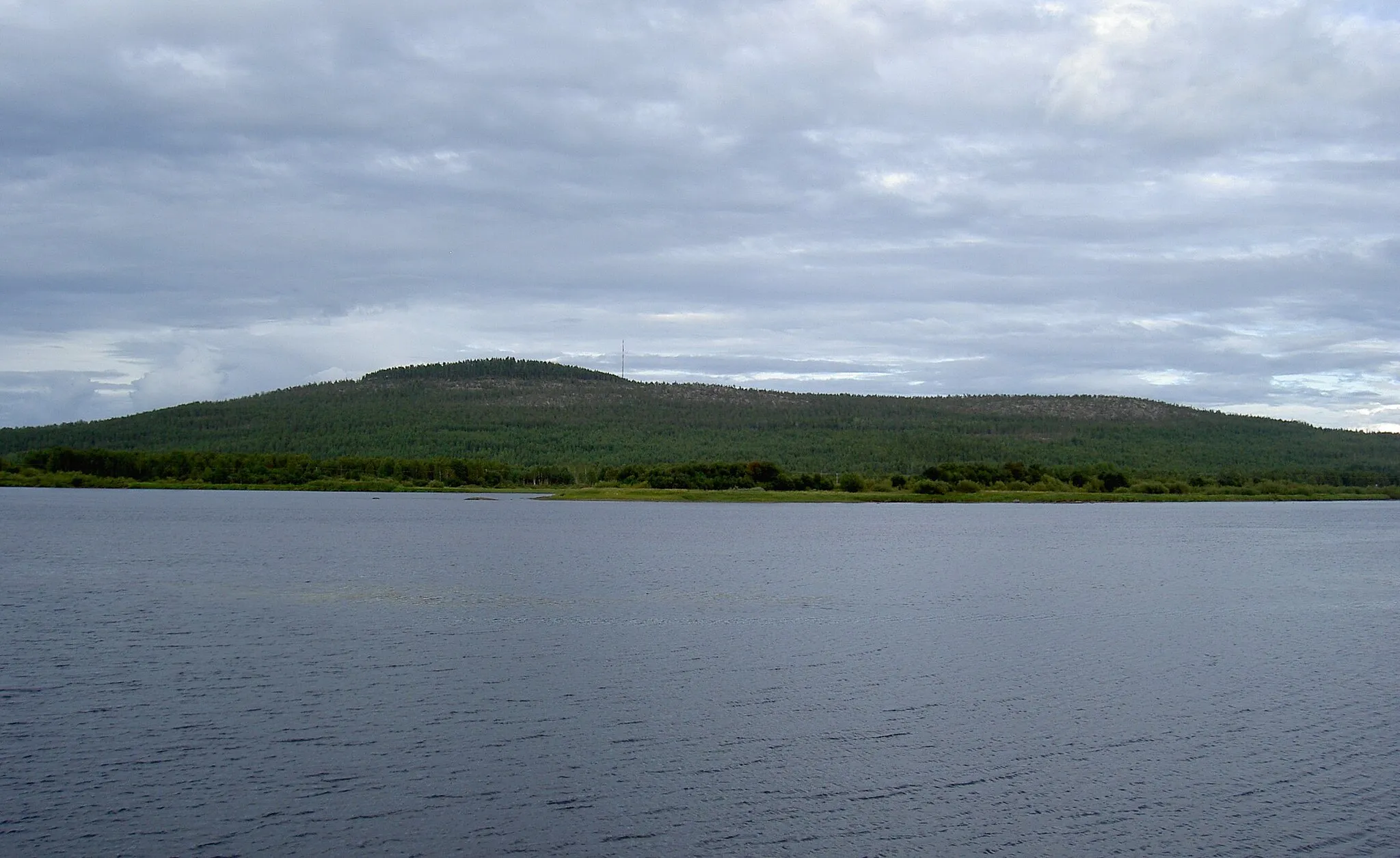 Photo showing: Aavasaksa från Övertorneå centralort (Matarengi).