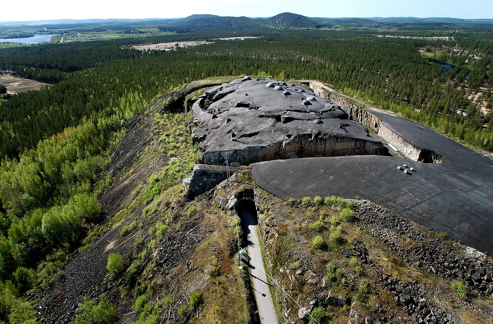 Photo showing: Rödberget fort, part of en:Boden Fortress seen from the north.