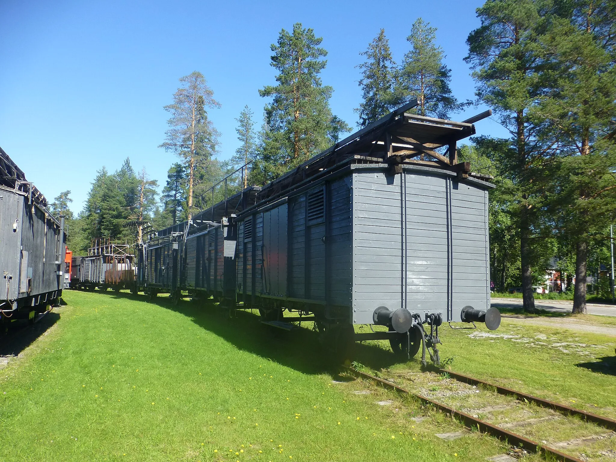 Photo showing: Rail service vehicles at Norrbottens Järnvägsmuseum in Luleå in Sweden.