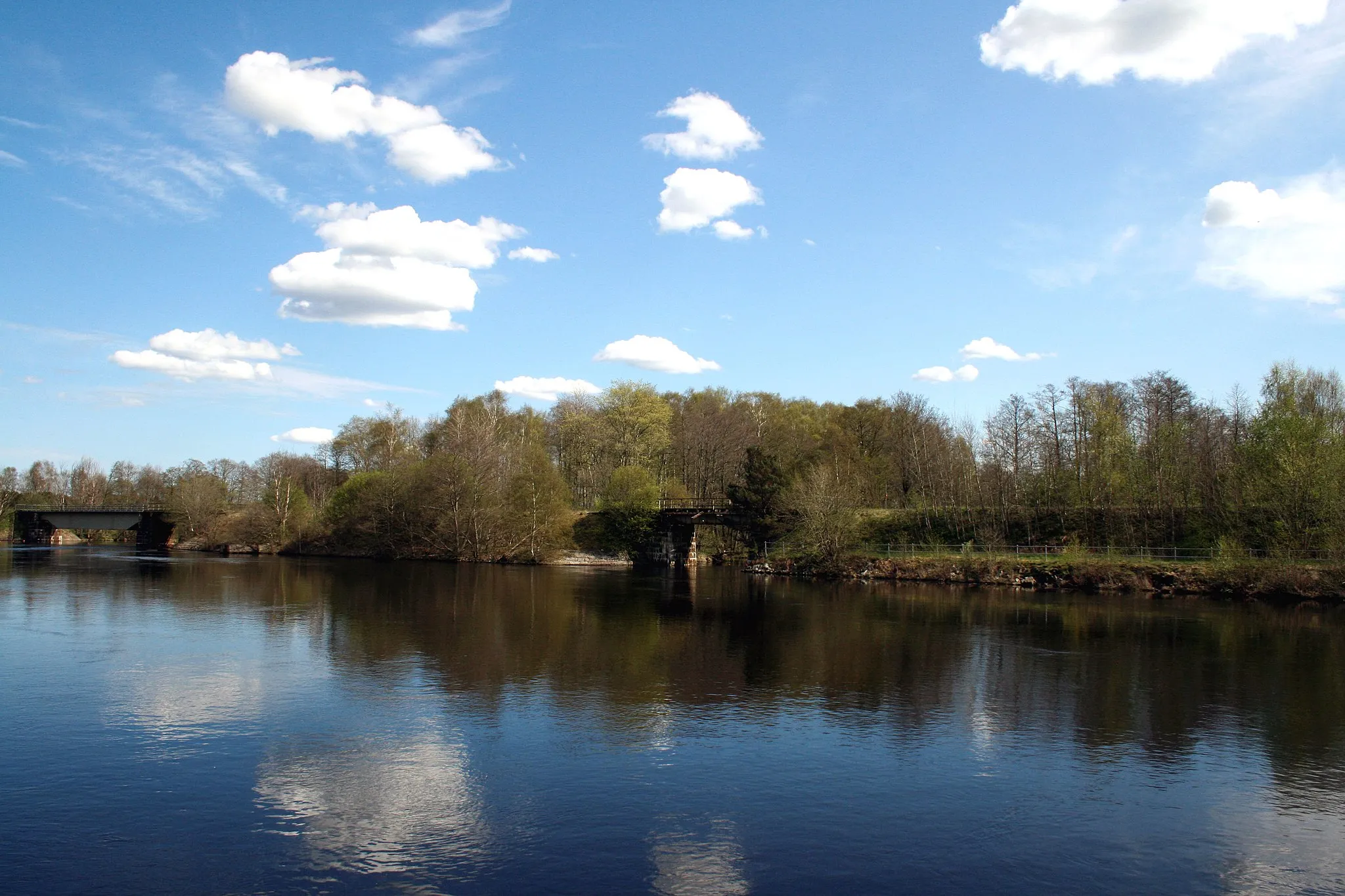 Photo showing: Old railway bridge, Laholm