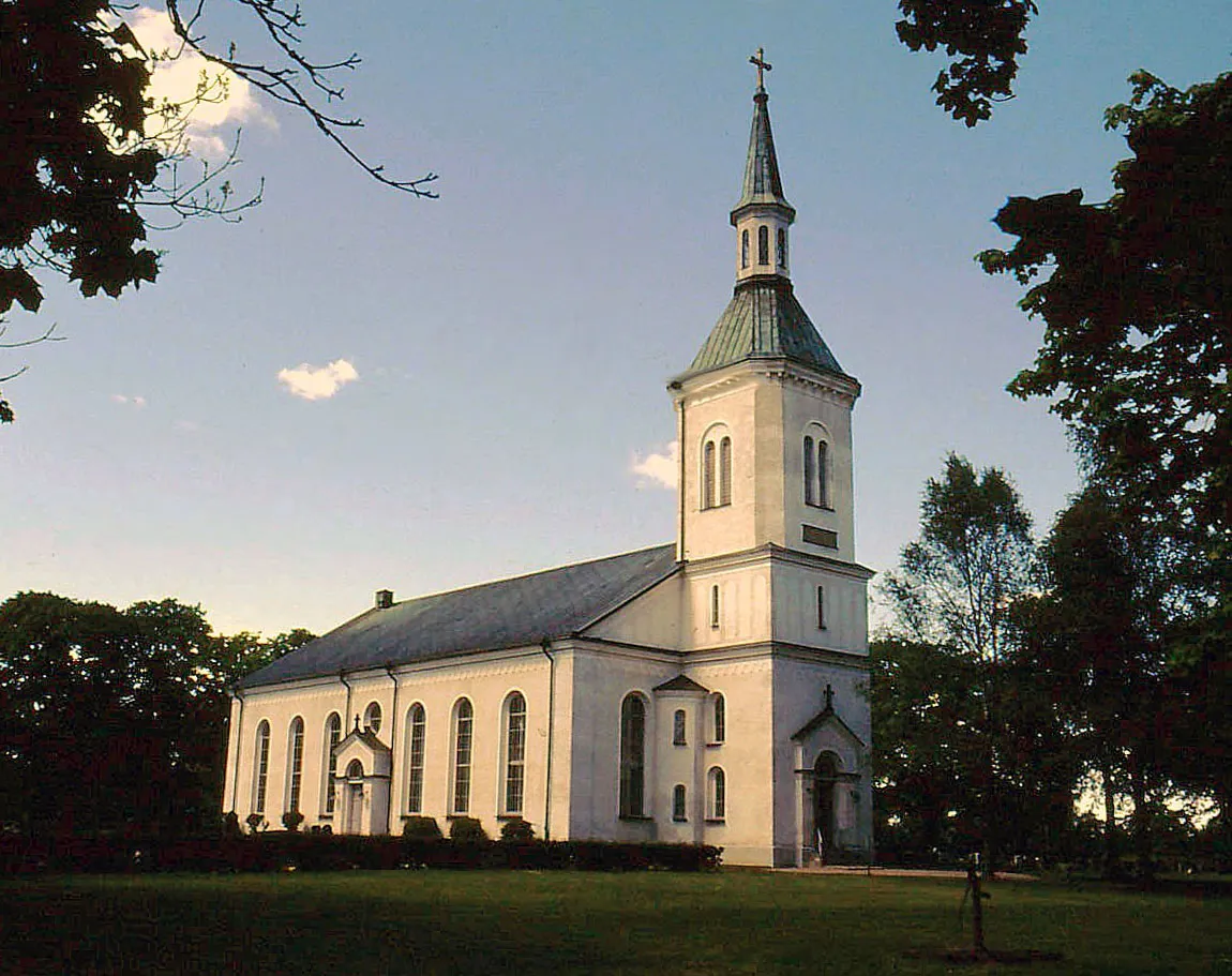 Photo showing: Vederslövs new church.The church which was built in 1878-79 marked by the neo-classical style but with clear historicerande stylistic features of neo-Gothic and neo-romanticism, designed by Edvard von Rothstein. The church was consecrated October 10, 1879 by Bishop Johan Andersson.