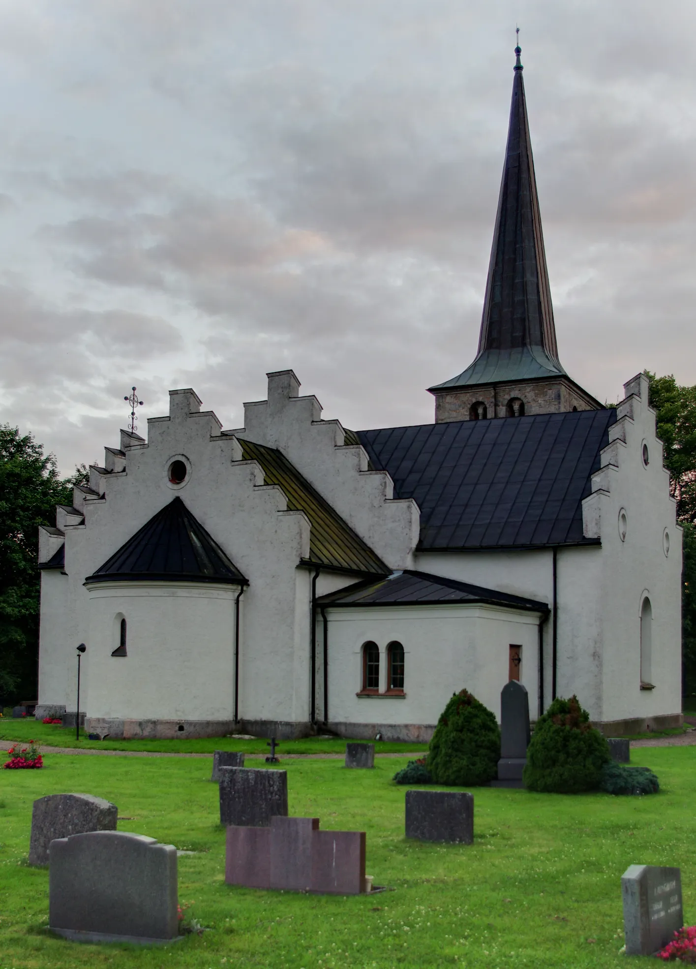 Photo showing: Valstad church in Västergötland, Sweden.