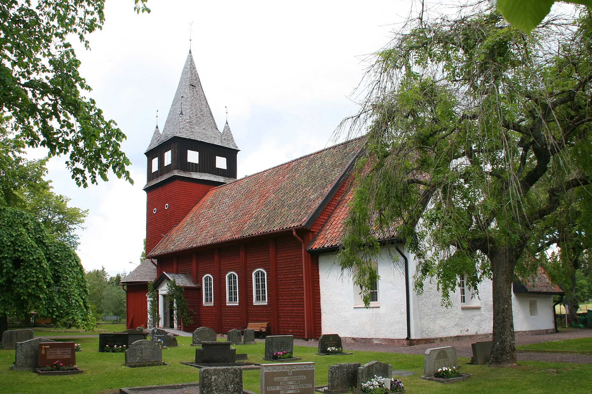 Photo showing: Haurida Church.