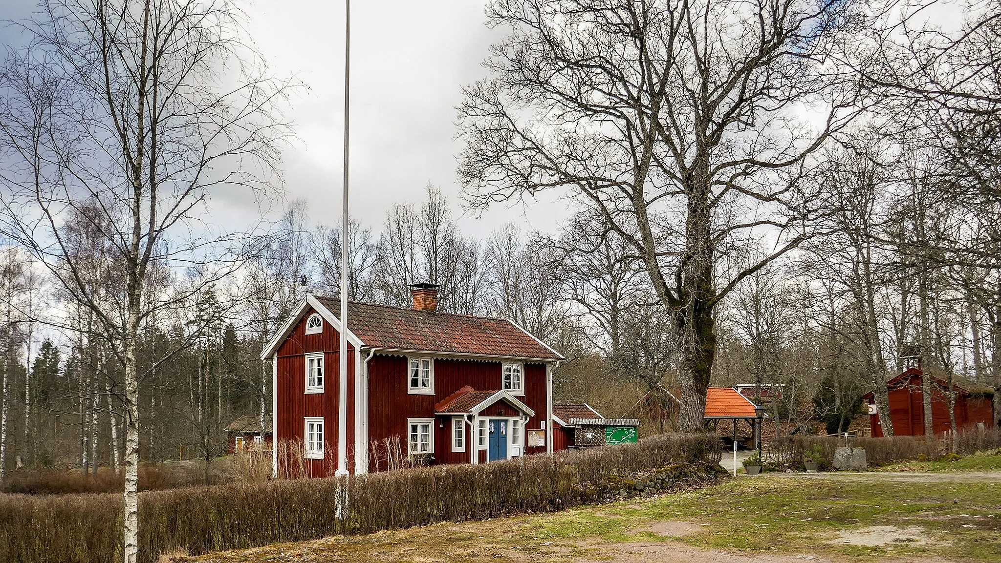 Photo showing: Älmeboda Heritage Museum in Rävemåla, Sweden.