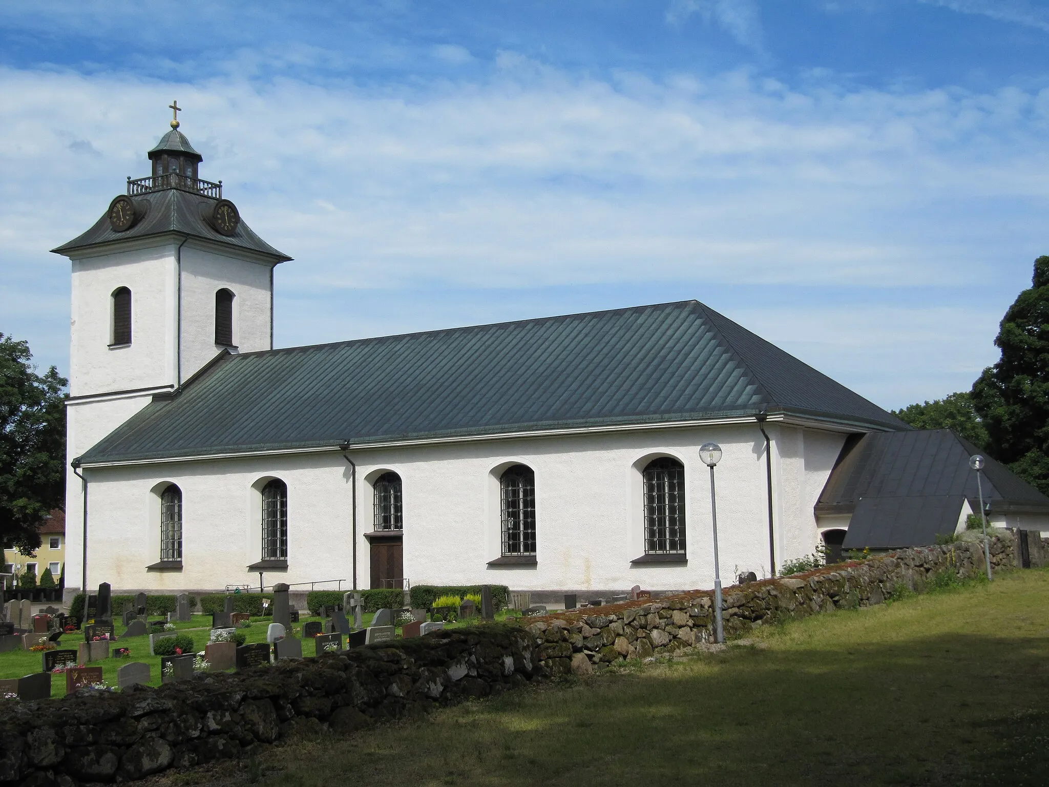 Photo showing: Virestads kyrka