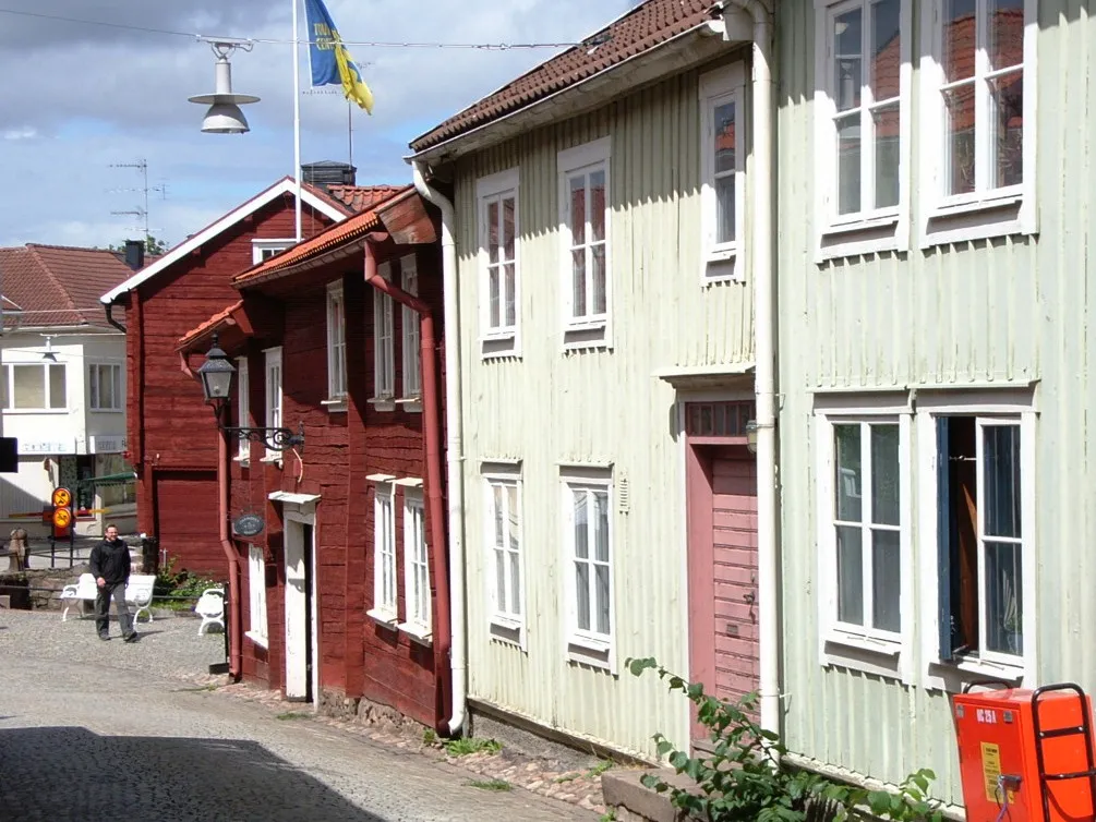 Photo showing: Eksjö, Sweden. Wooden houses in old town.