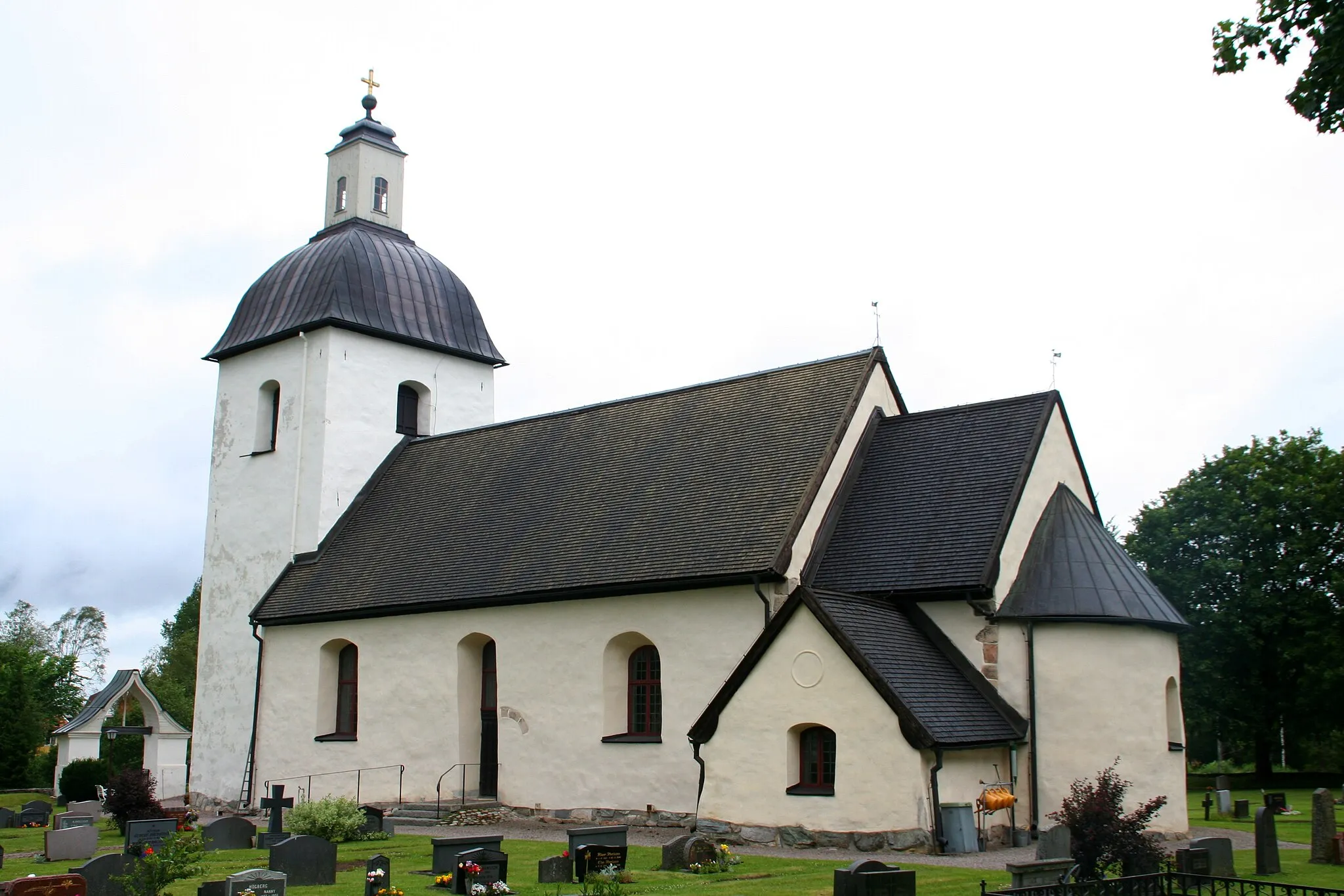Photo showing: Hylletofta Church, Sweden.