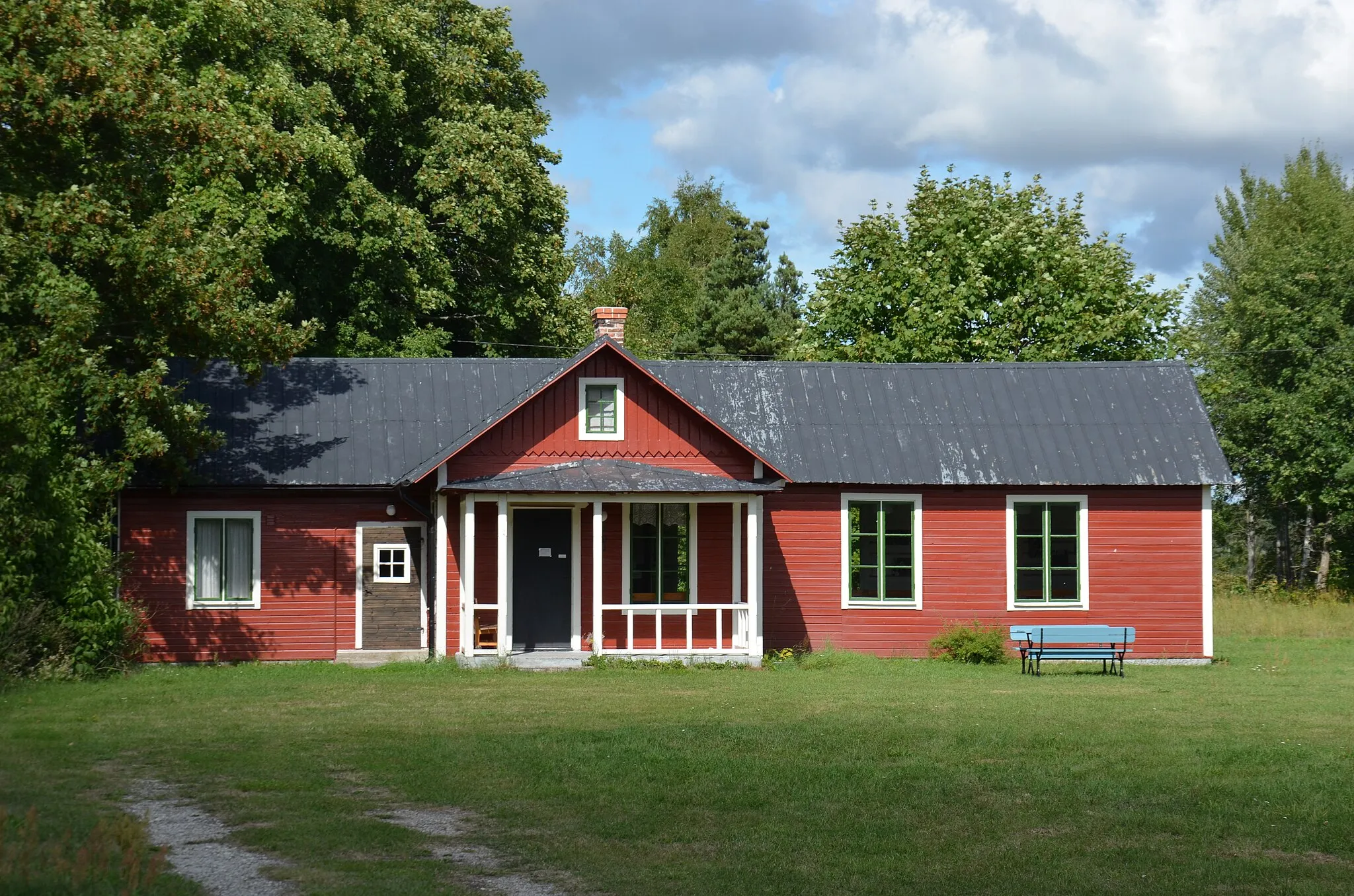Photo showing: Tidigare Sanda stationshus, nu Lasse Gullinmuseet