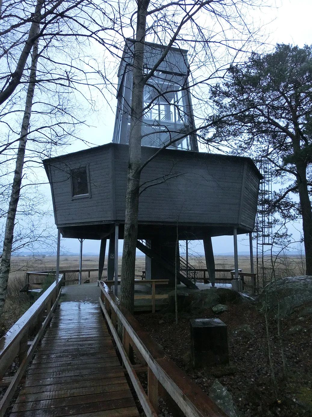 Photo showing: Fågeltornet i Store Mosse nationalpark, Kävsjö socken, Gnosjö kommun, Jönköpings län, Småland, Sverige.
