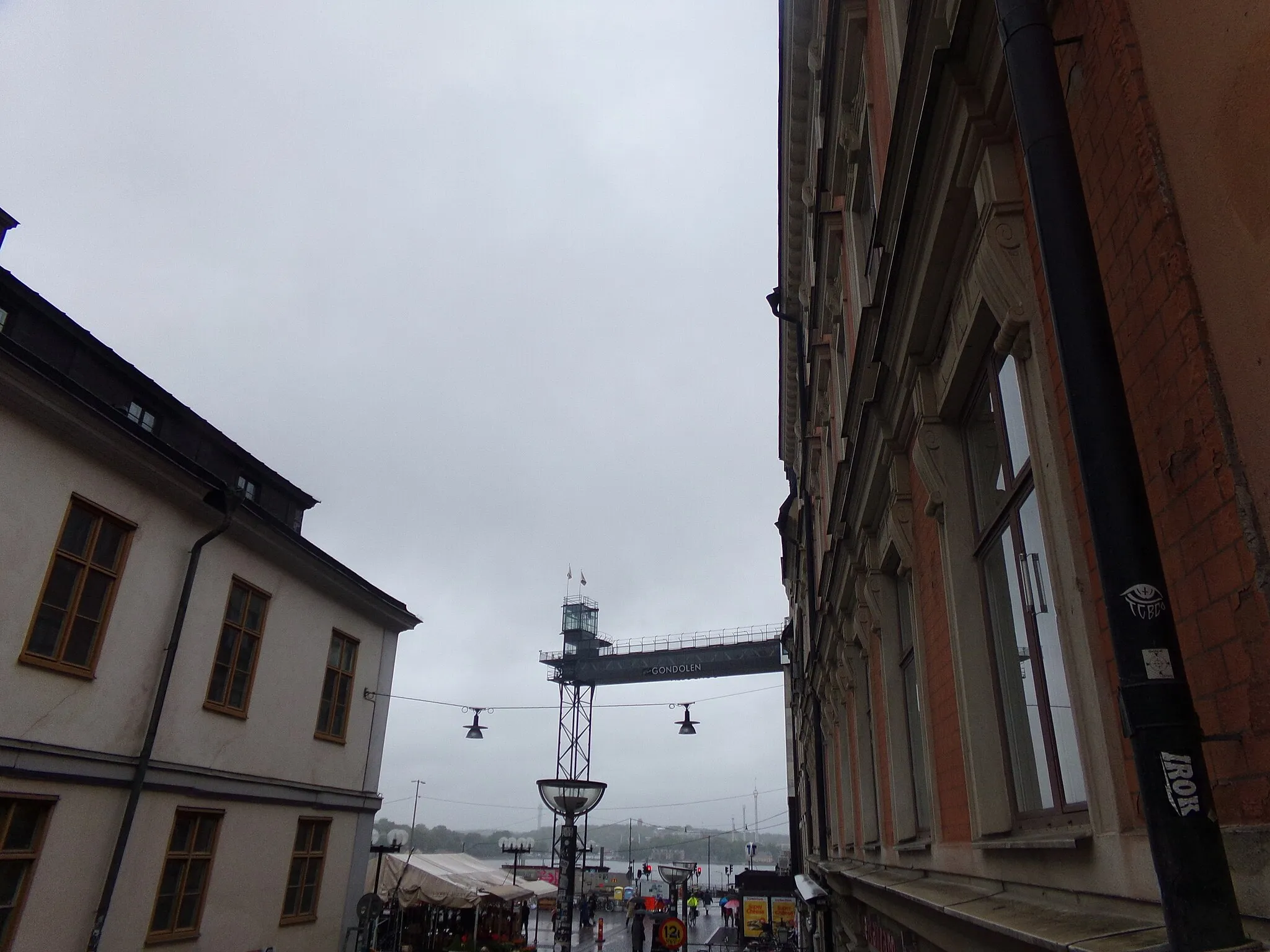 Photo showing: View along Peter Myndes Backe to the Katarinahissen elevator