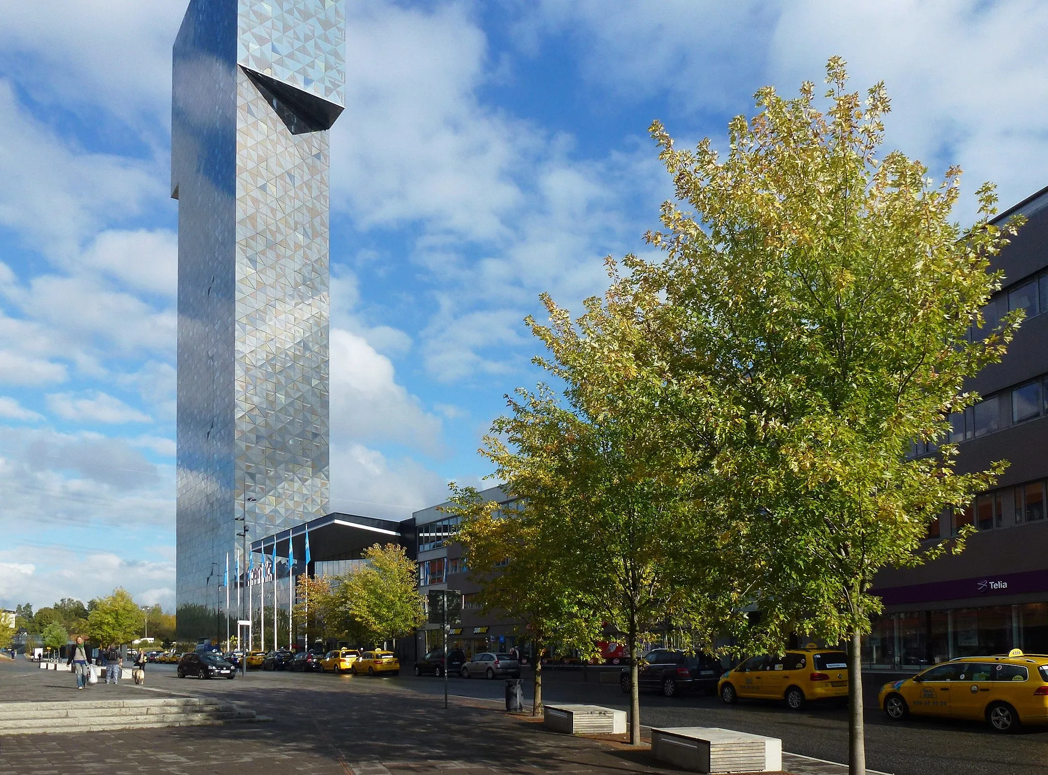 Photo showing: Kistamässan och Victoria tower