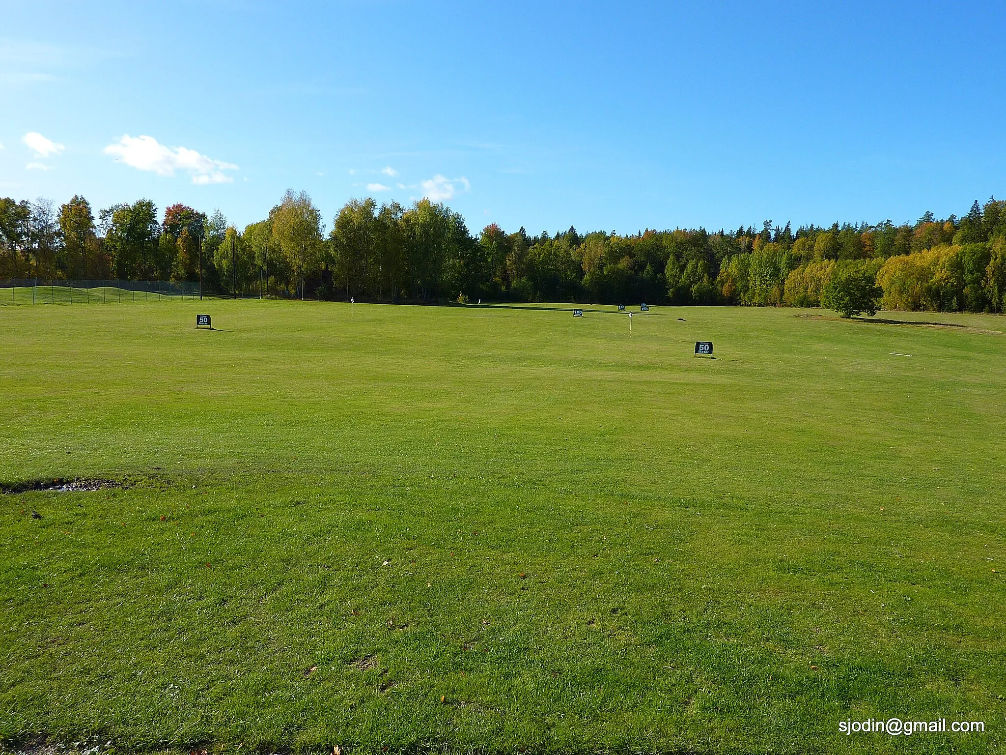 Photo showing: Nynäshamns golfclub driving range