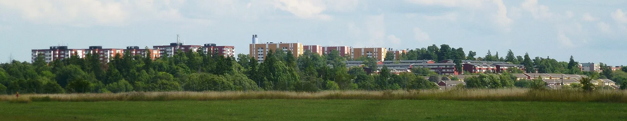 Photo showing: Panorama över Akalla från Barkarby flygfält