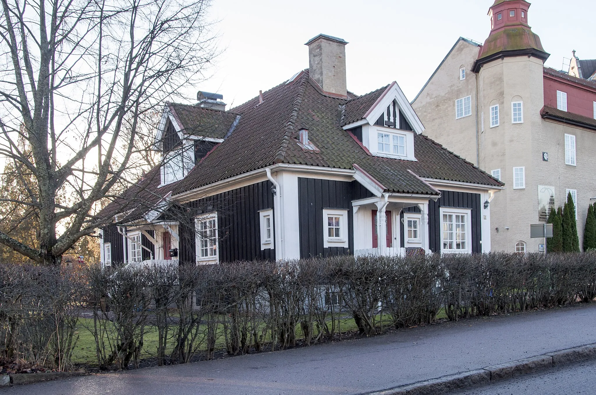 Photo showing: Vaktmästarbostaden vid Seminariet i Karlstad. Byggnadsår: 1921-23. Arkitekt: Bror Almqvist