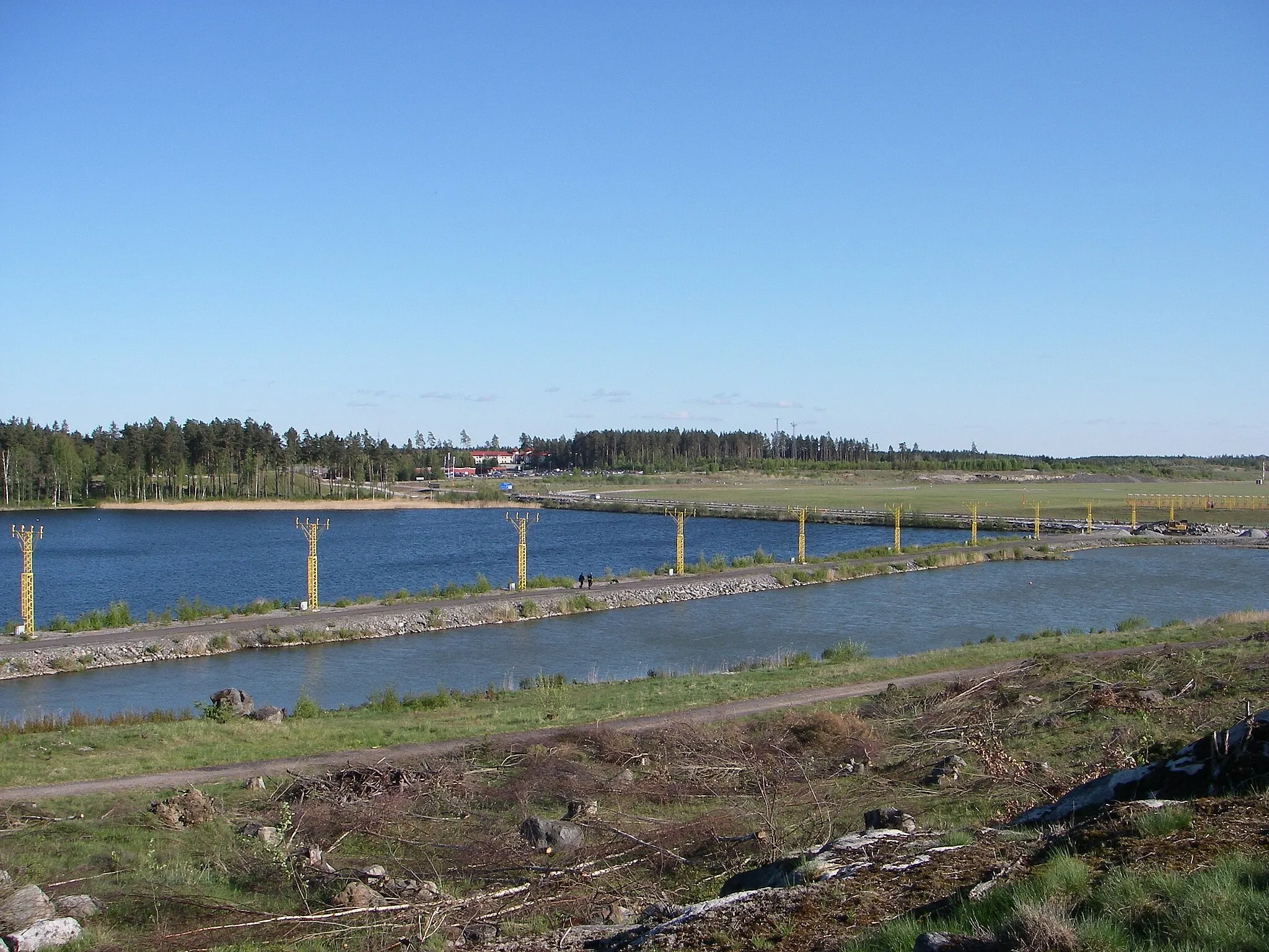 Photo showing: Lake Halmsjön, close to Arlanda Airport in Sigtuna Municipality.