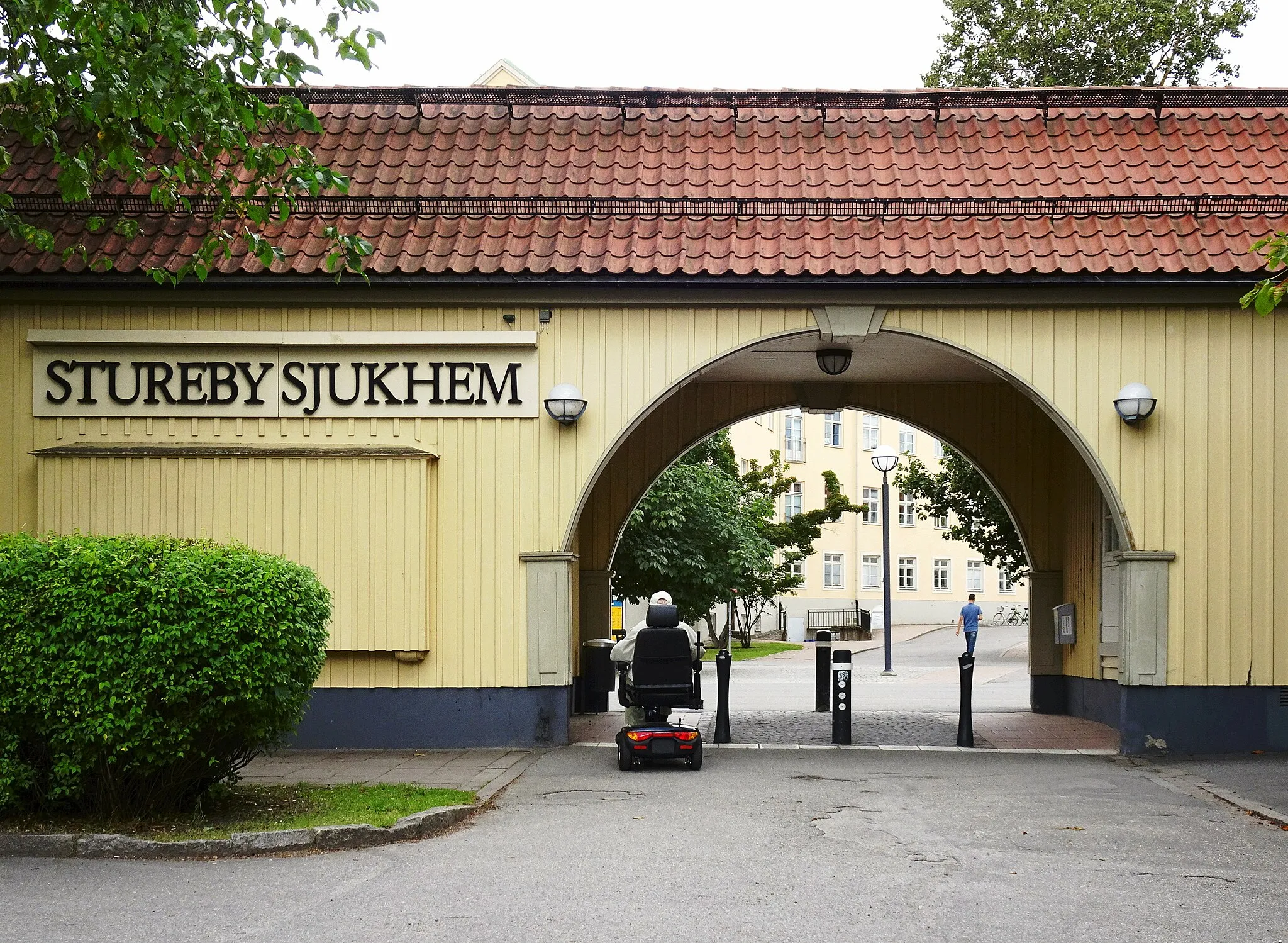 Photo showing: Stureby sjukhem, portalbyggnad