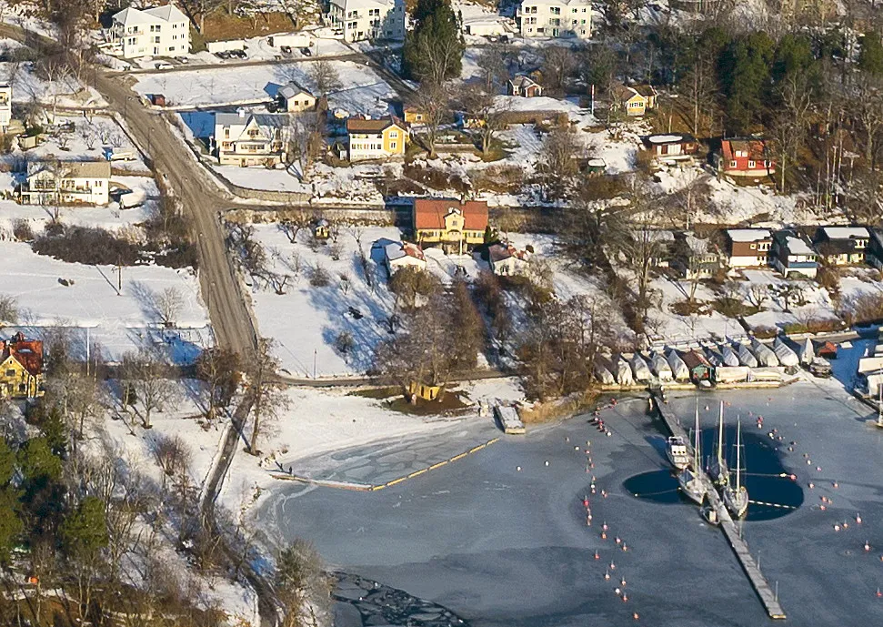 Photo showing: Lännersta gård