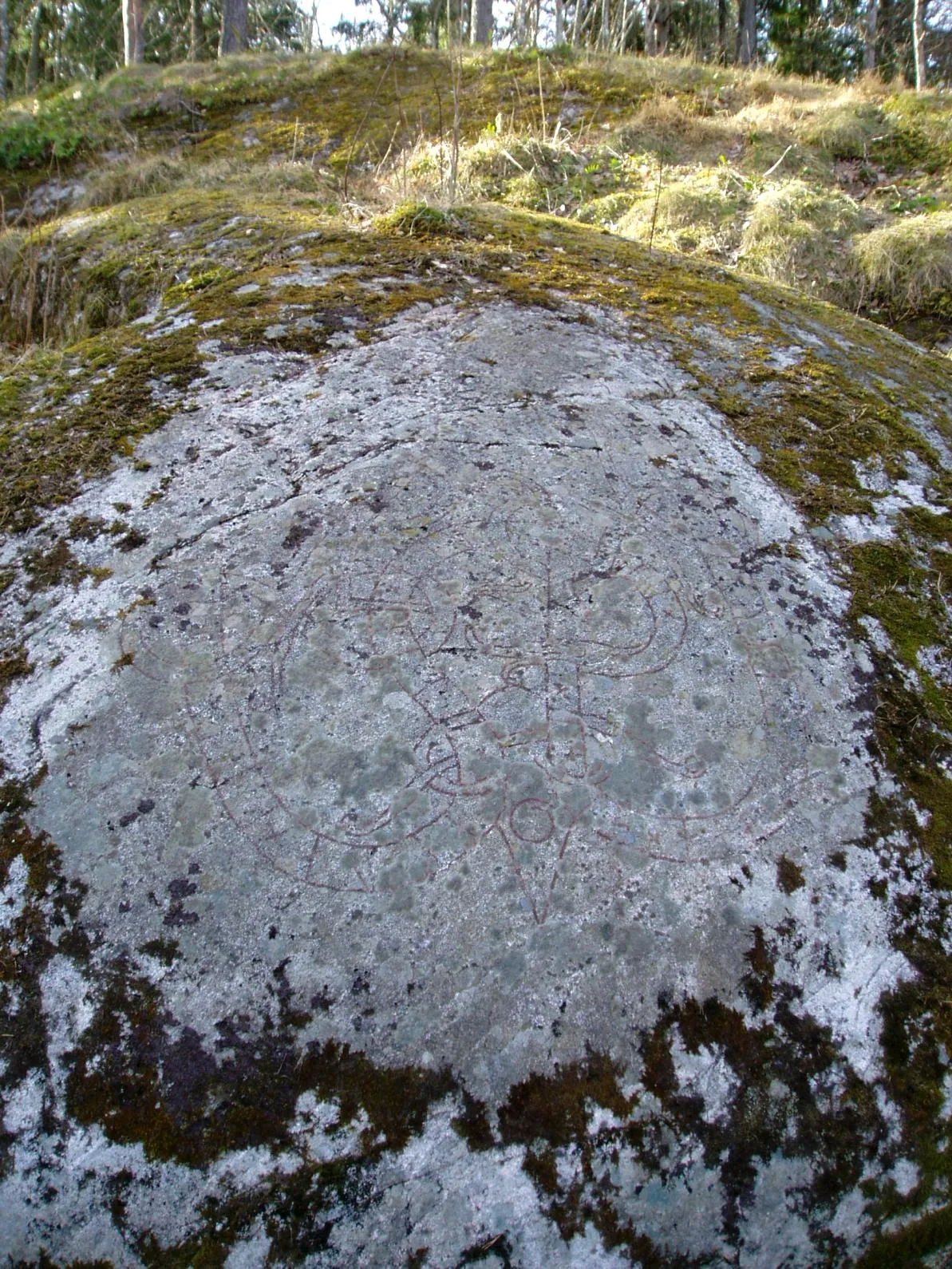 Photo showing: Runic inscription 90, Järfälla municipality, Sweden