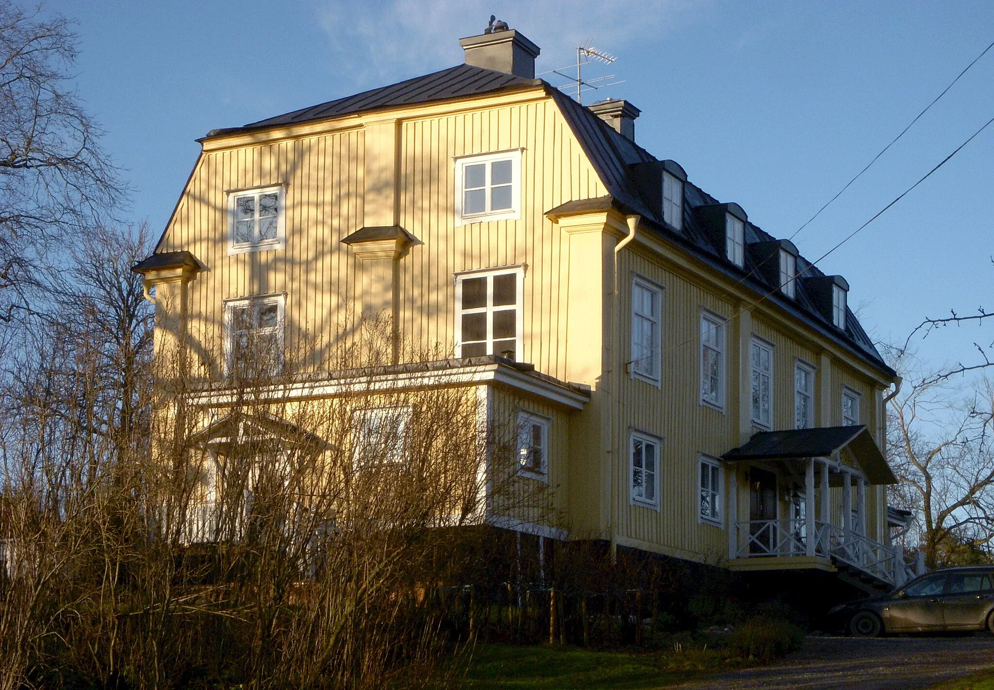 Photo showing: Hässlingeby gård